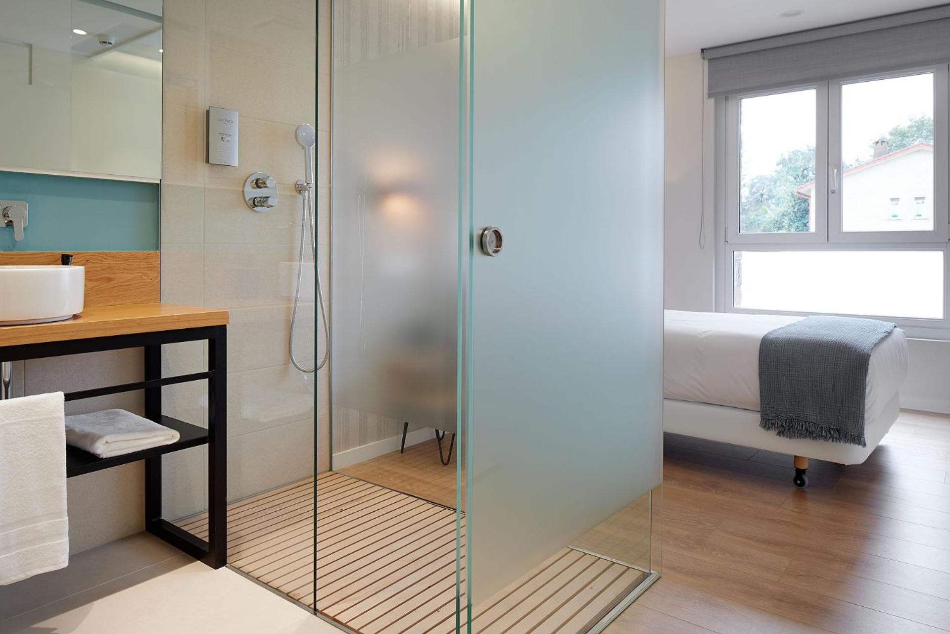 Small Double Room - Photo 2