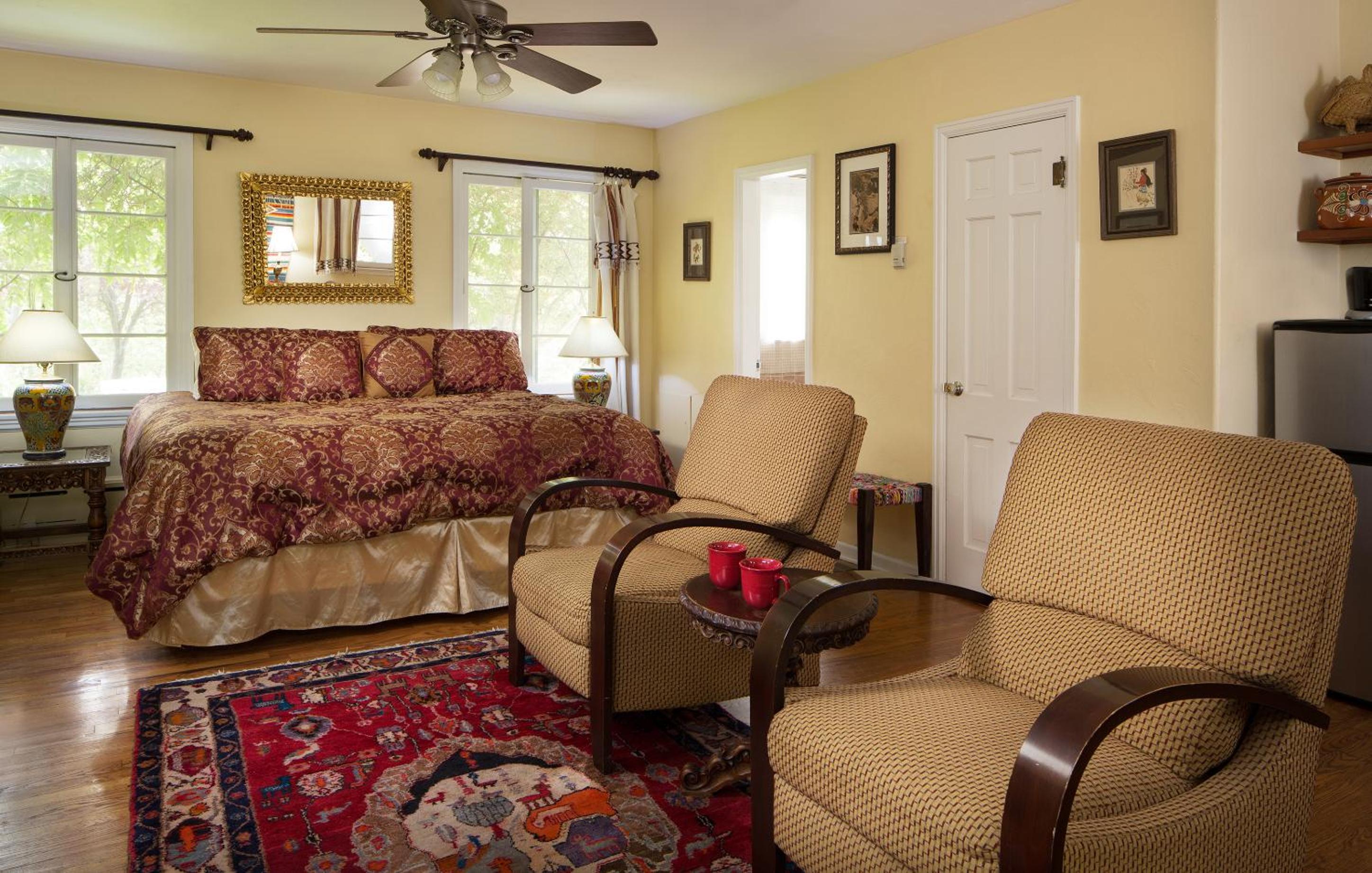 Deluxe King Room