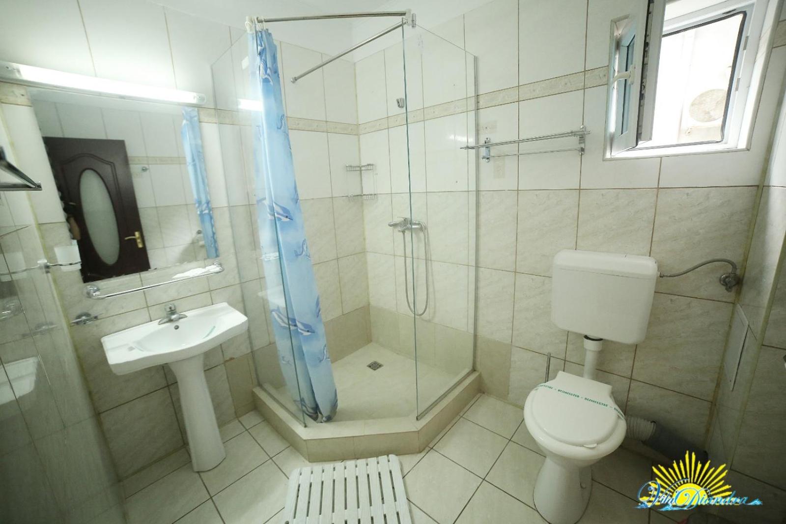 Double or Twin Room photo 2