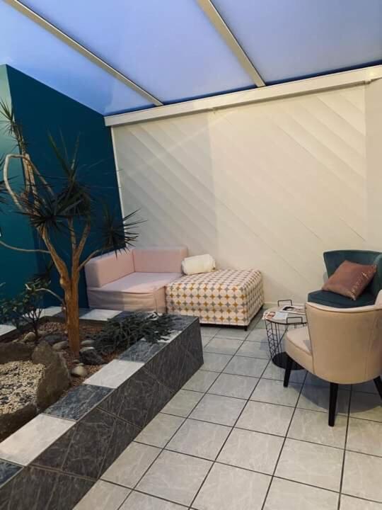 Double Room - Photo 5