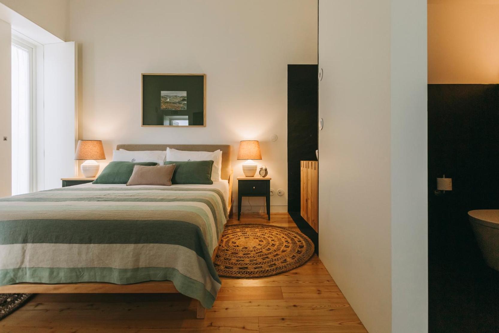 Double Room - Photo 2
