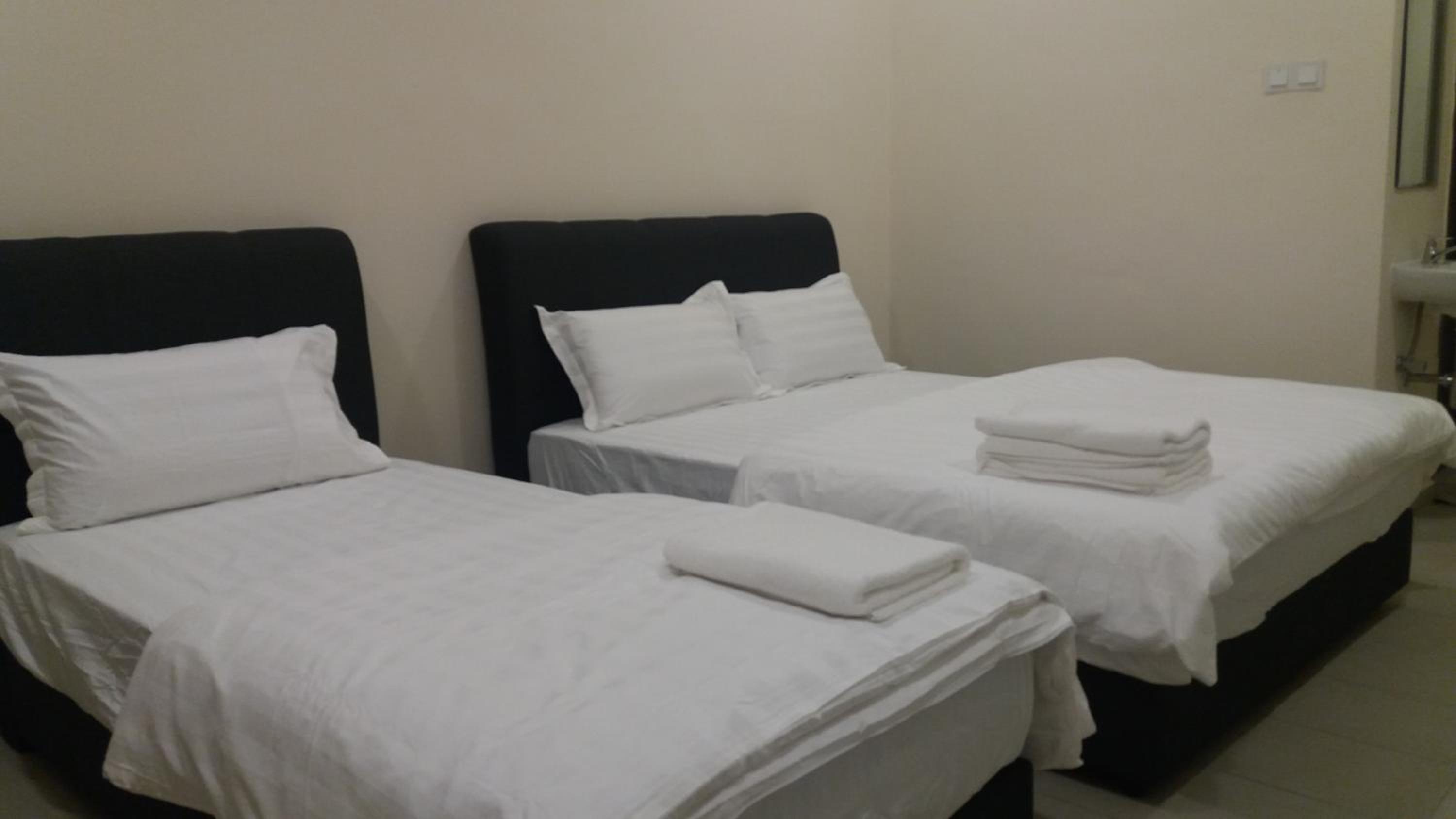Comfort Triple Room with Shower