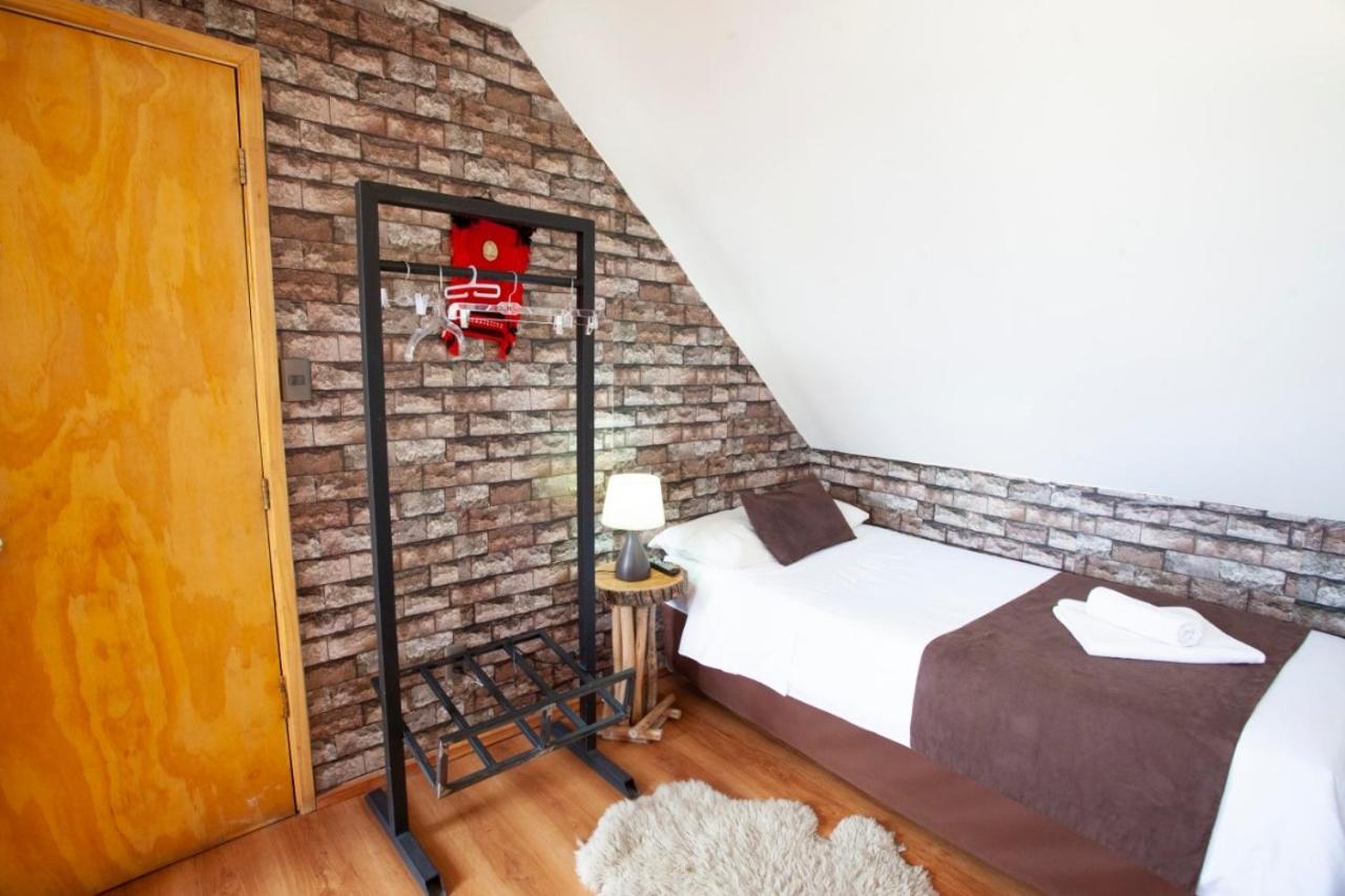 Single Room With Private Bathroom photo 1