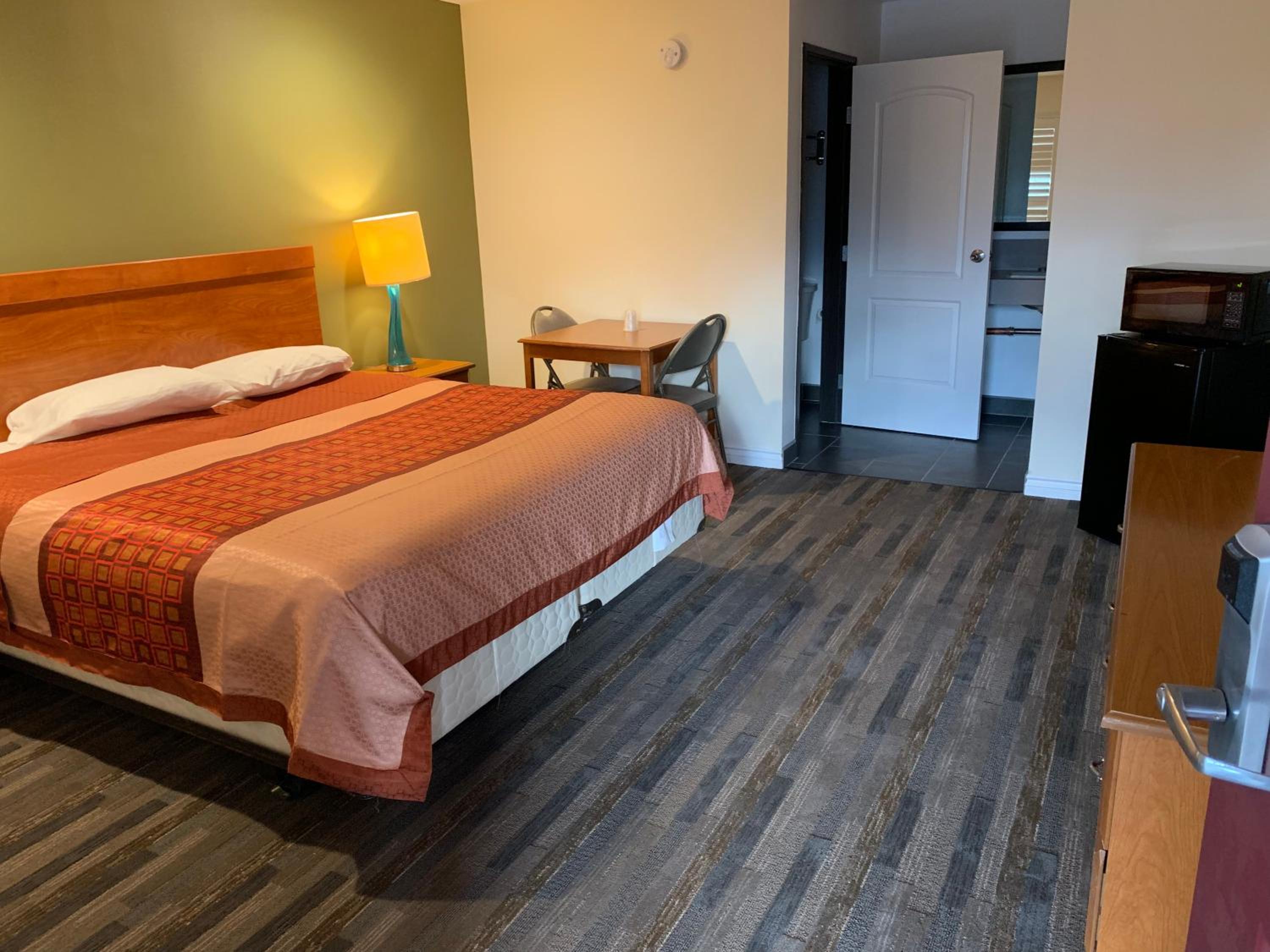 Desert Inn Motel, Billede 2