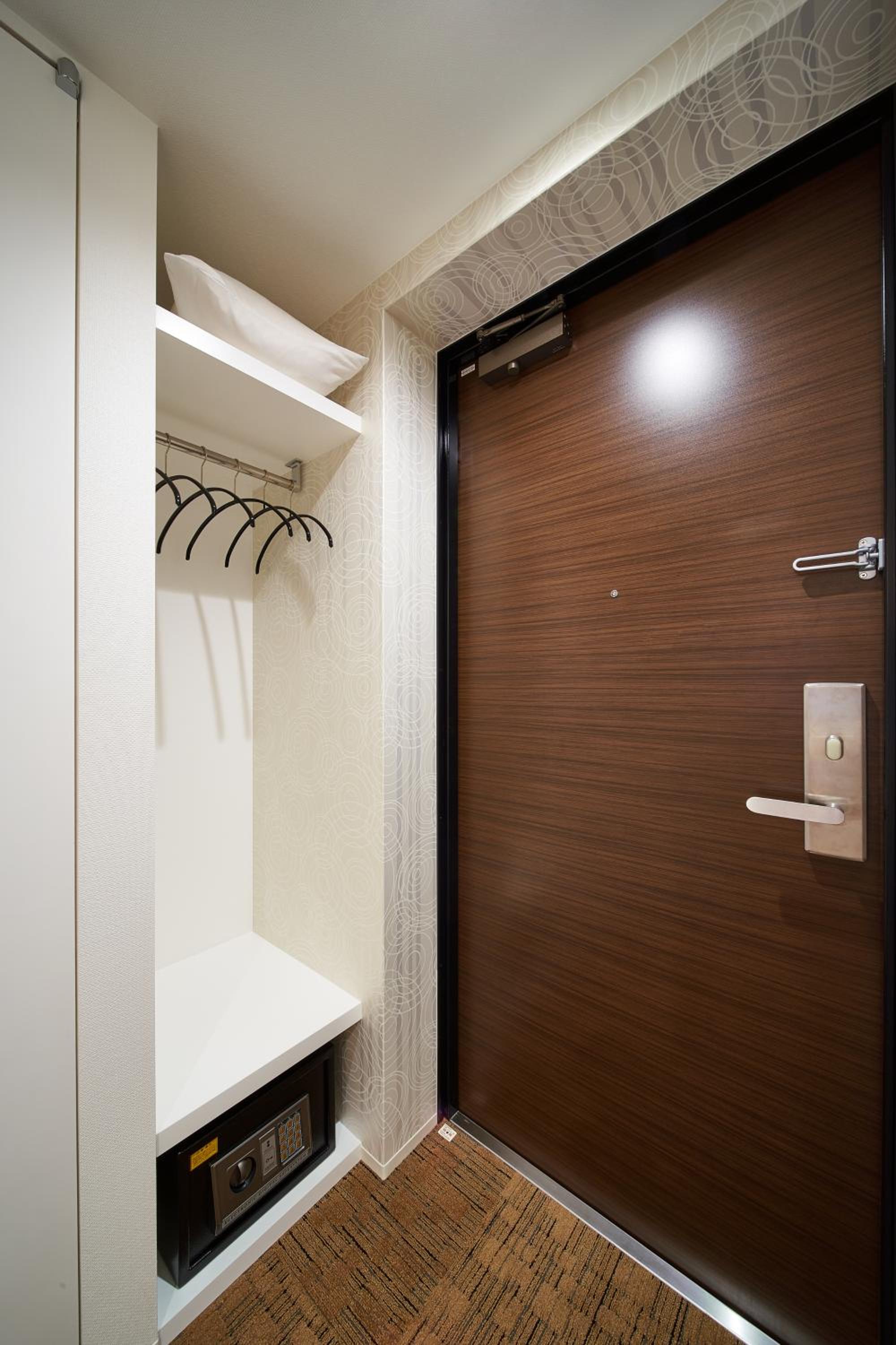 Japanese-Style Room - Photo 9