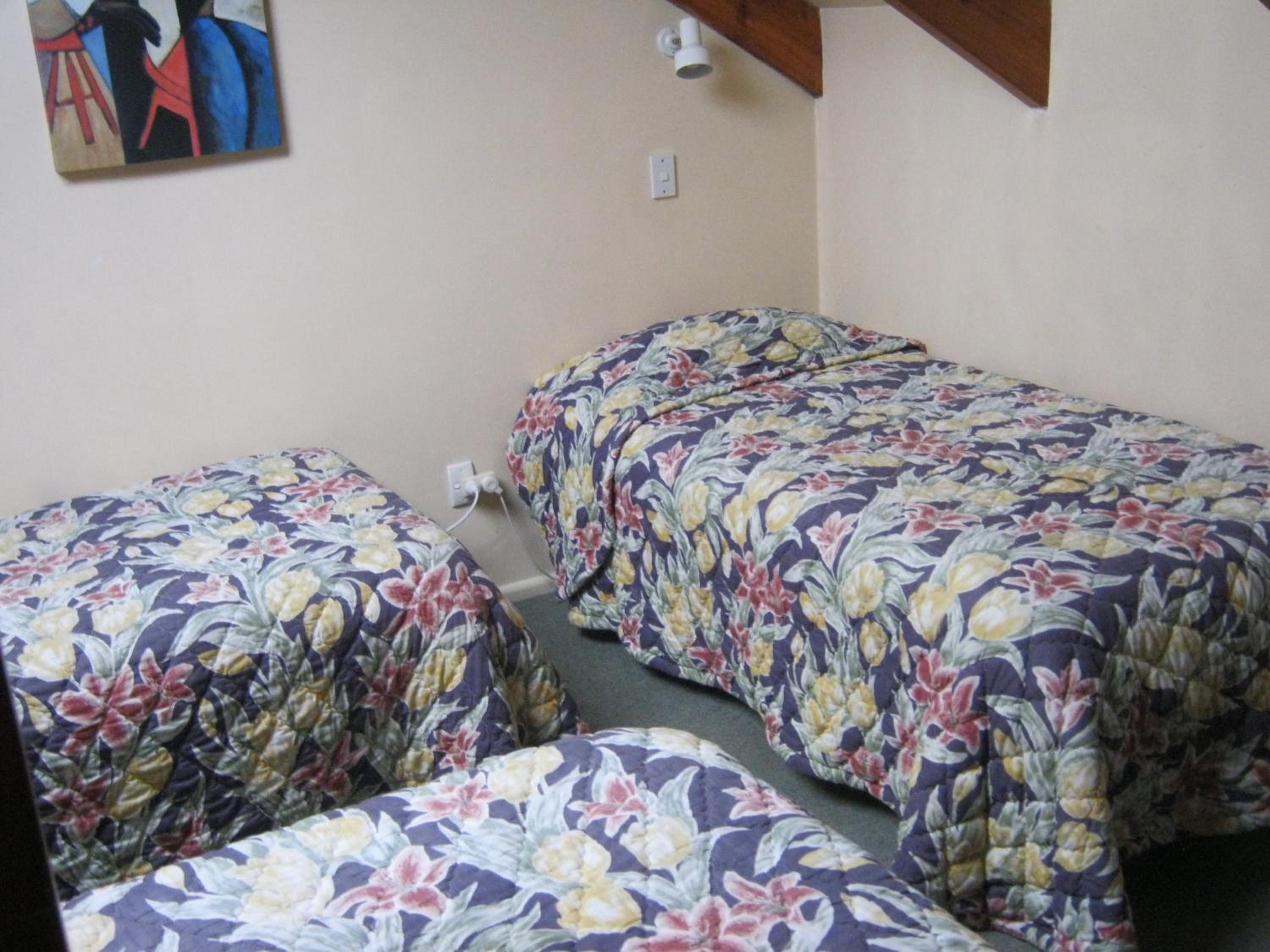 Two-Bedroom Apartment - Split Level