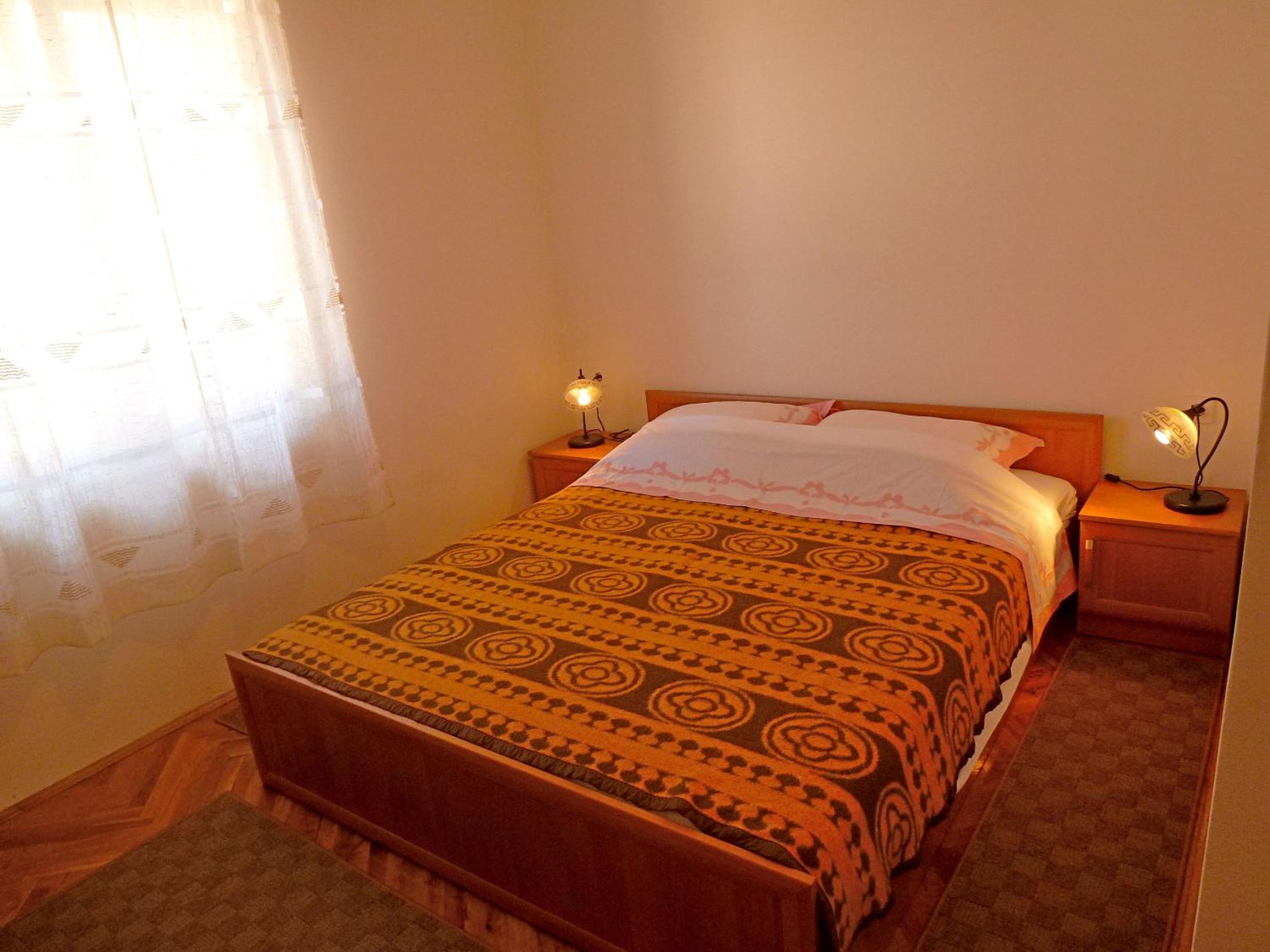 One-Bedroom Apartment with Balcony photo 2