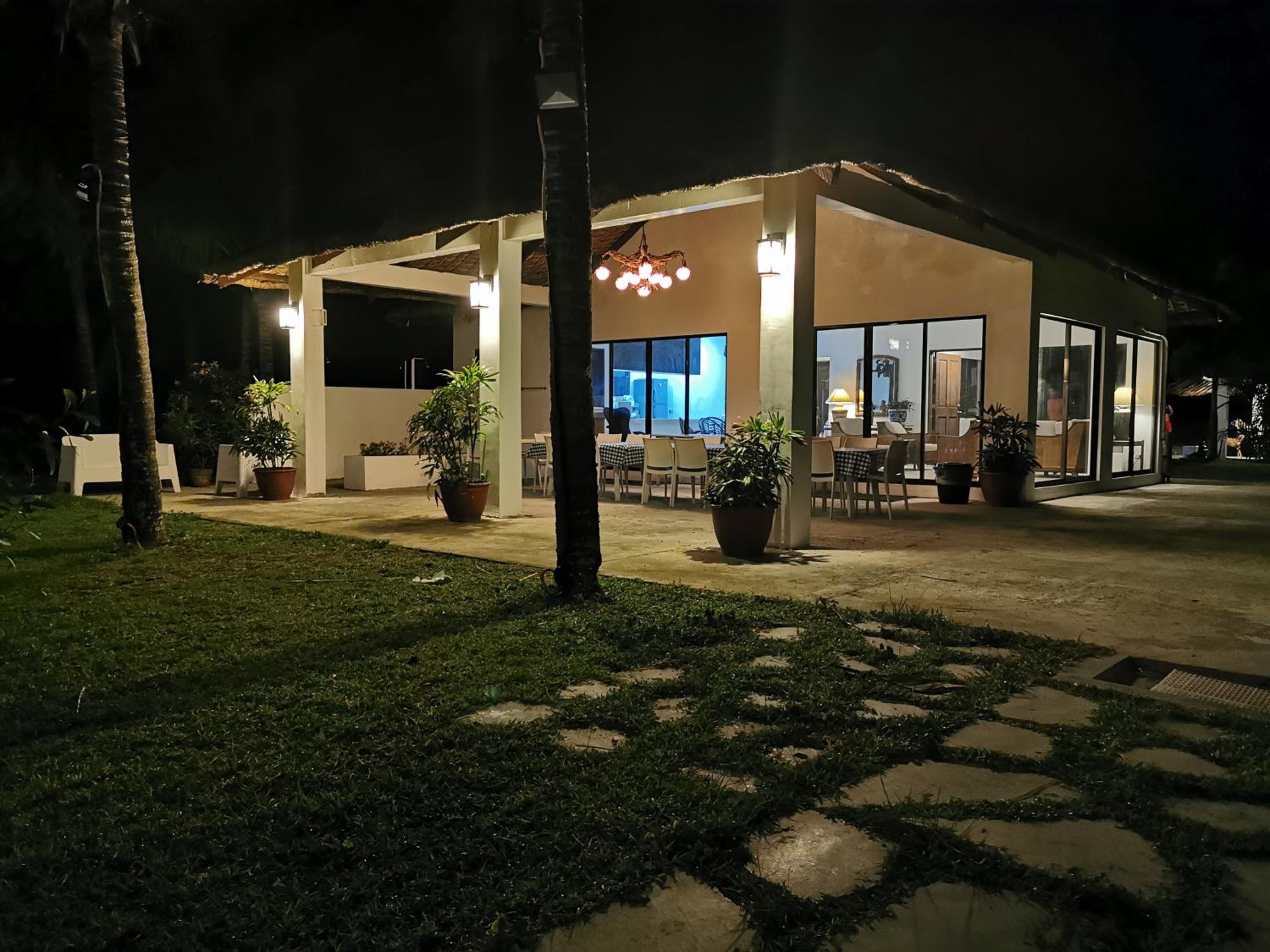 Two-Bedroom Villa - Photo 32