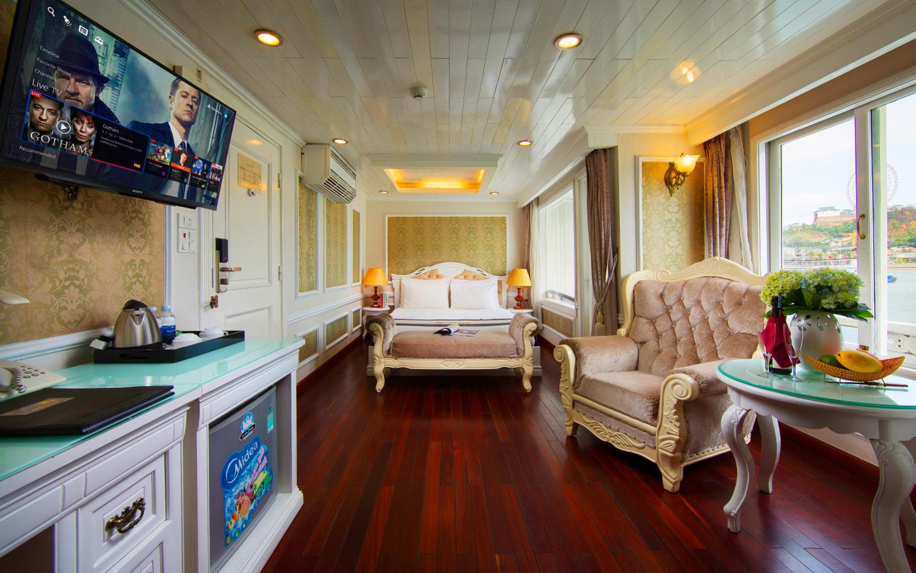 Senior Suite with Private Balcony - 3 Days 2 Nights photo 2