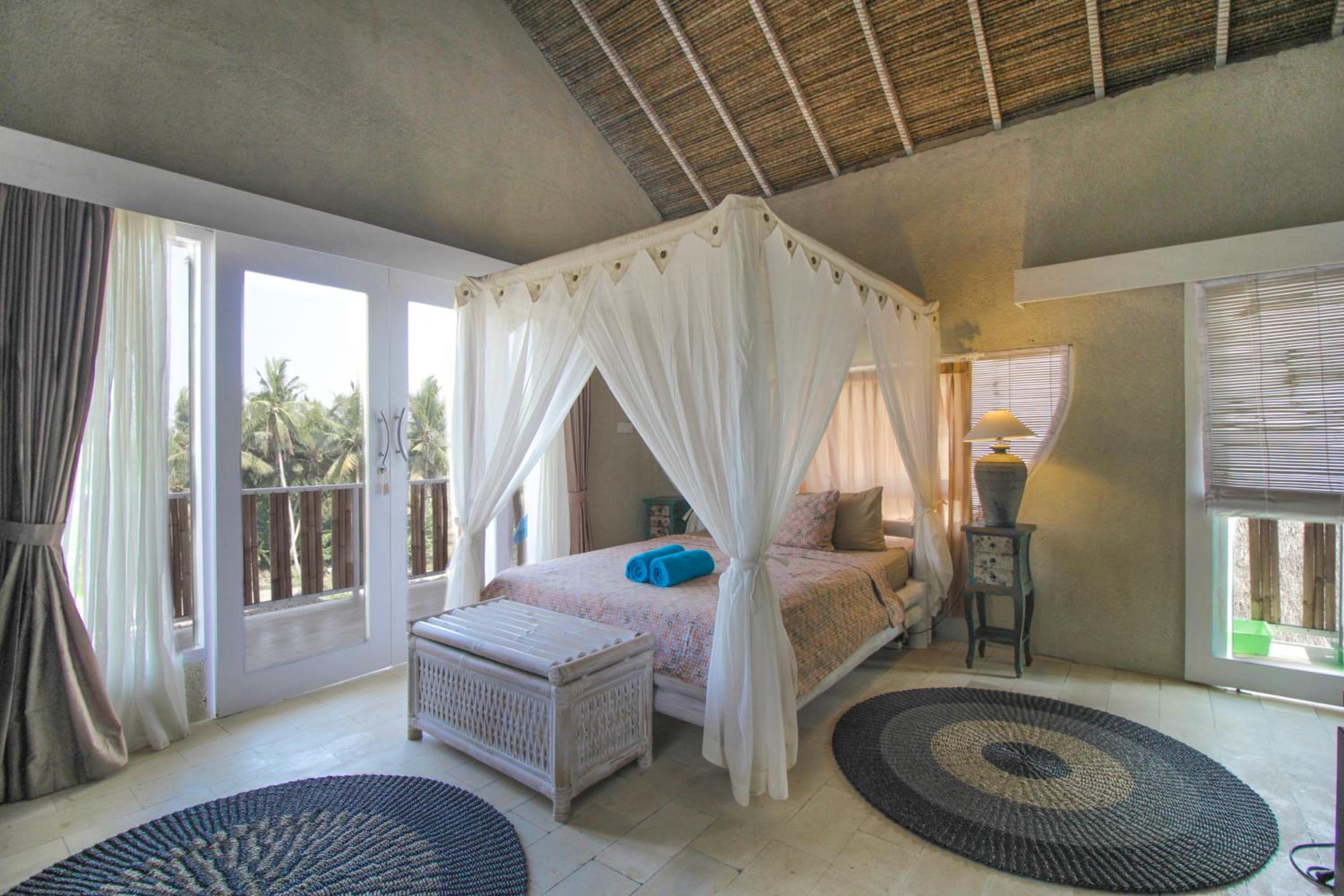 Deluxe Bungalow with Garden View