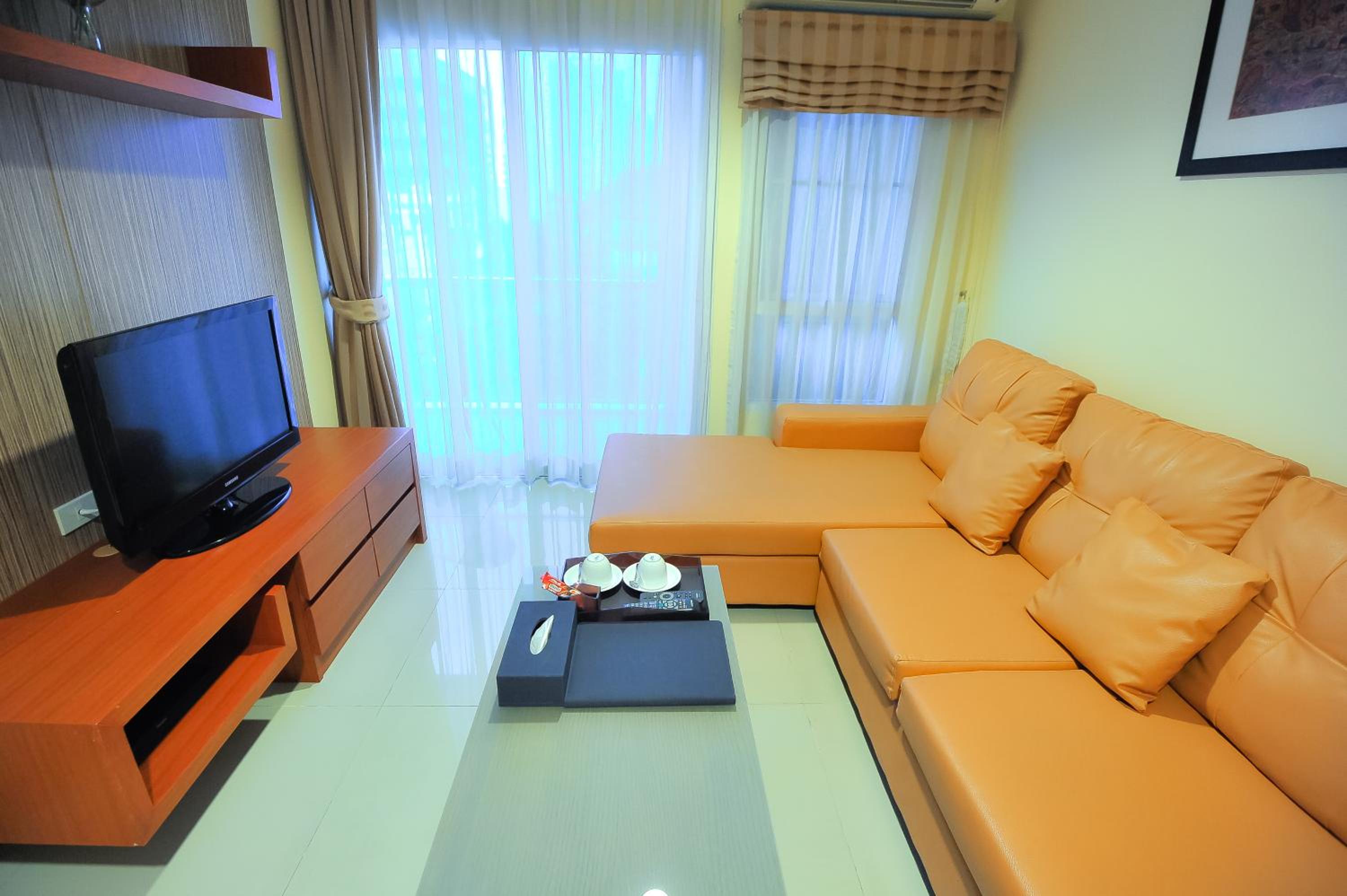 Deluxe Suite photo 1