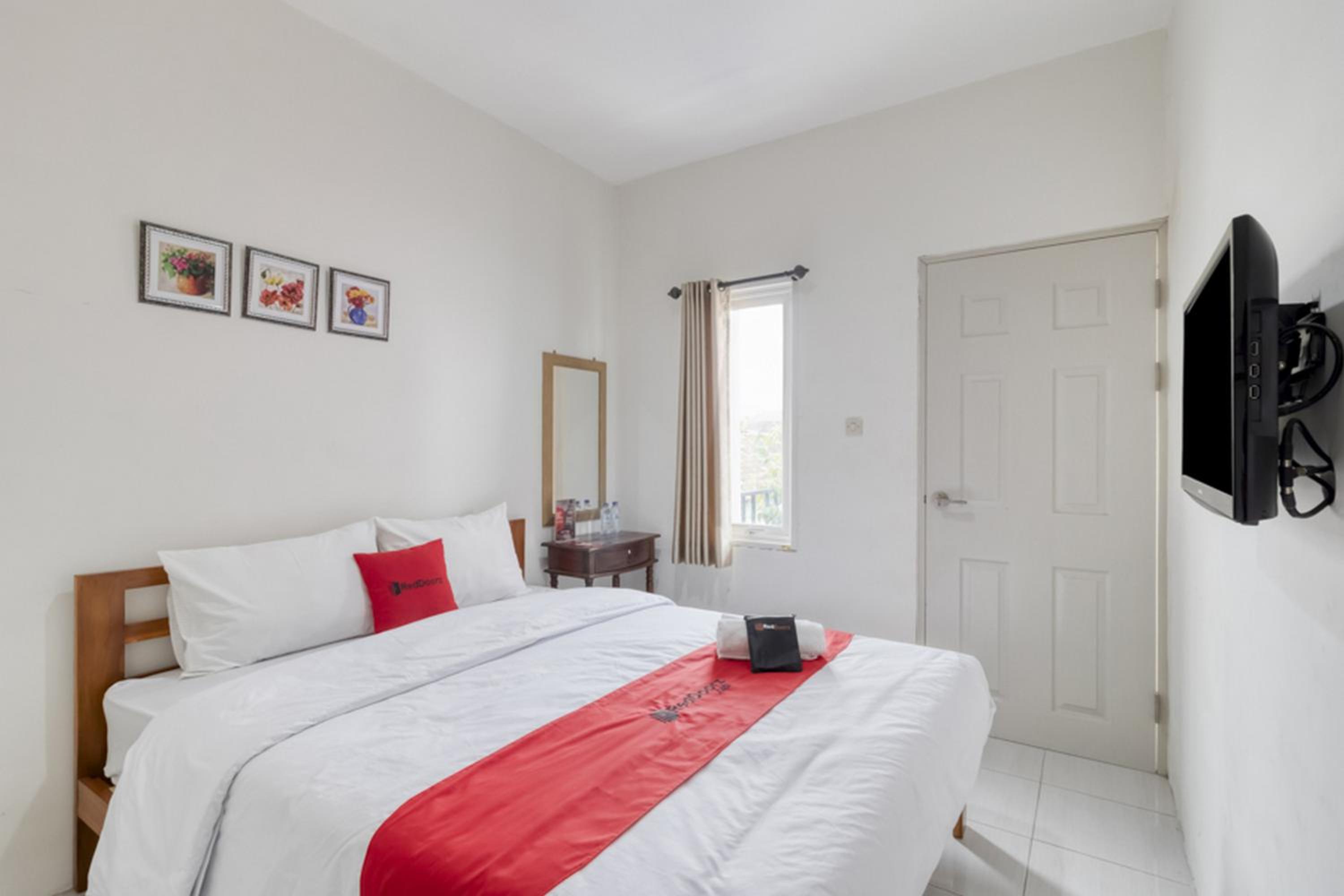Double Room - Photo 3