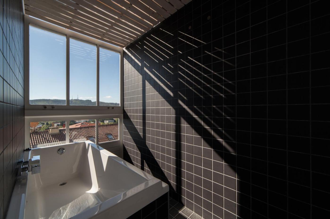 Superior Double Room with Bath - Photo 4