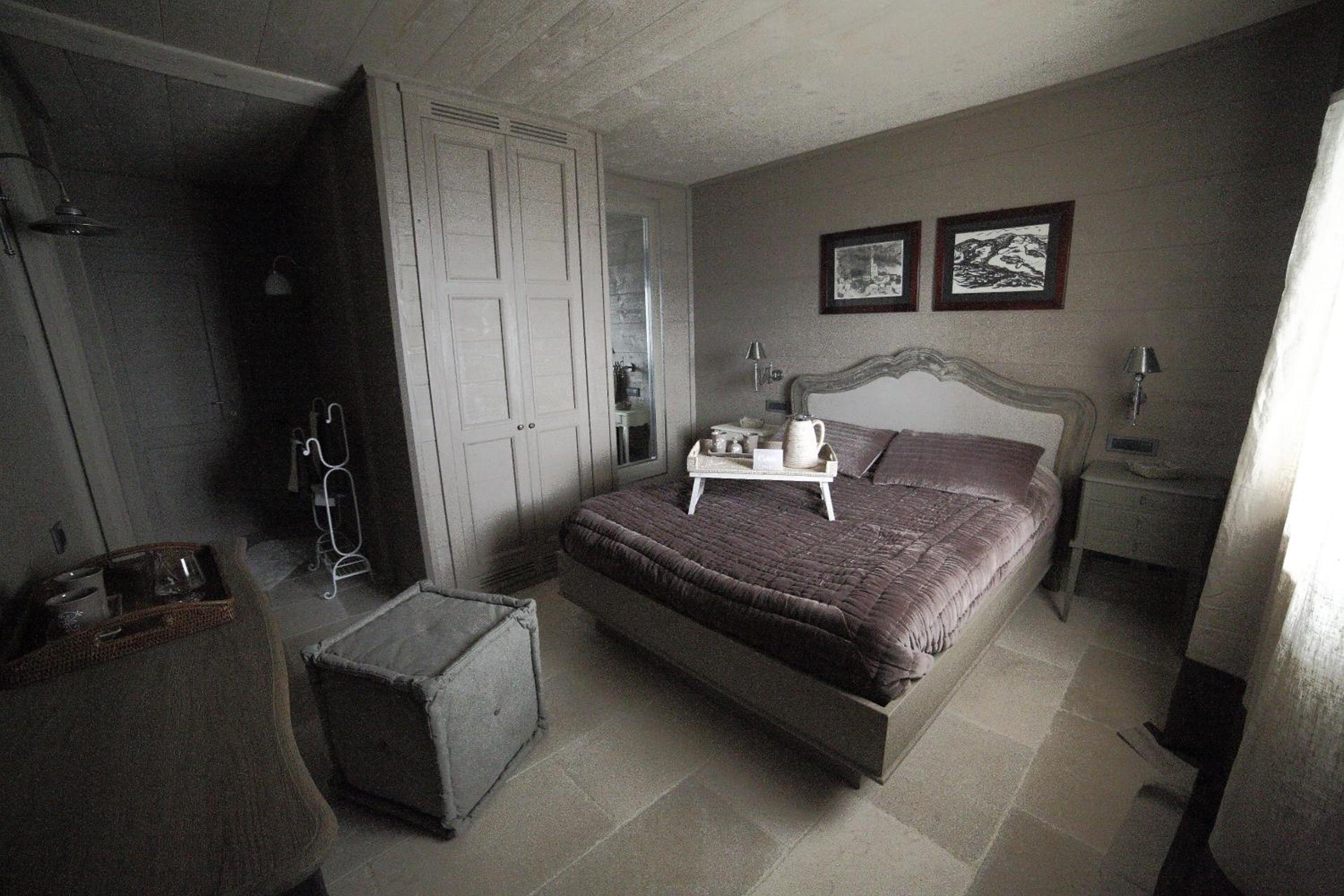 Double Room - Photo 6