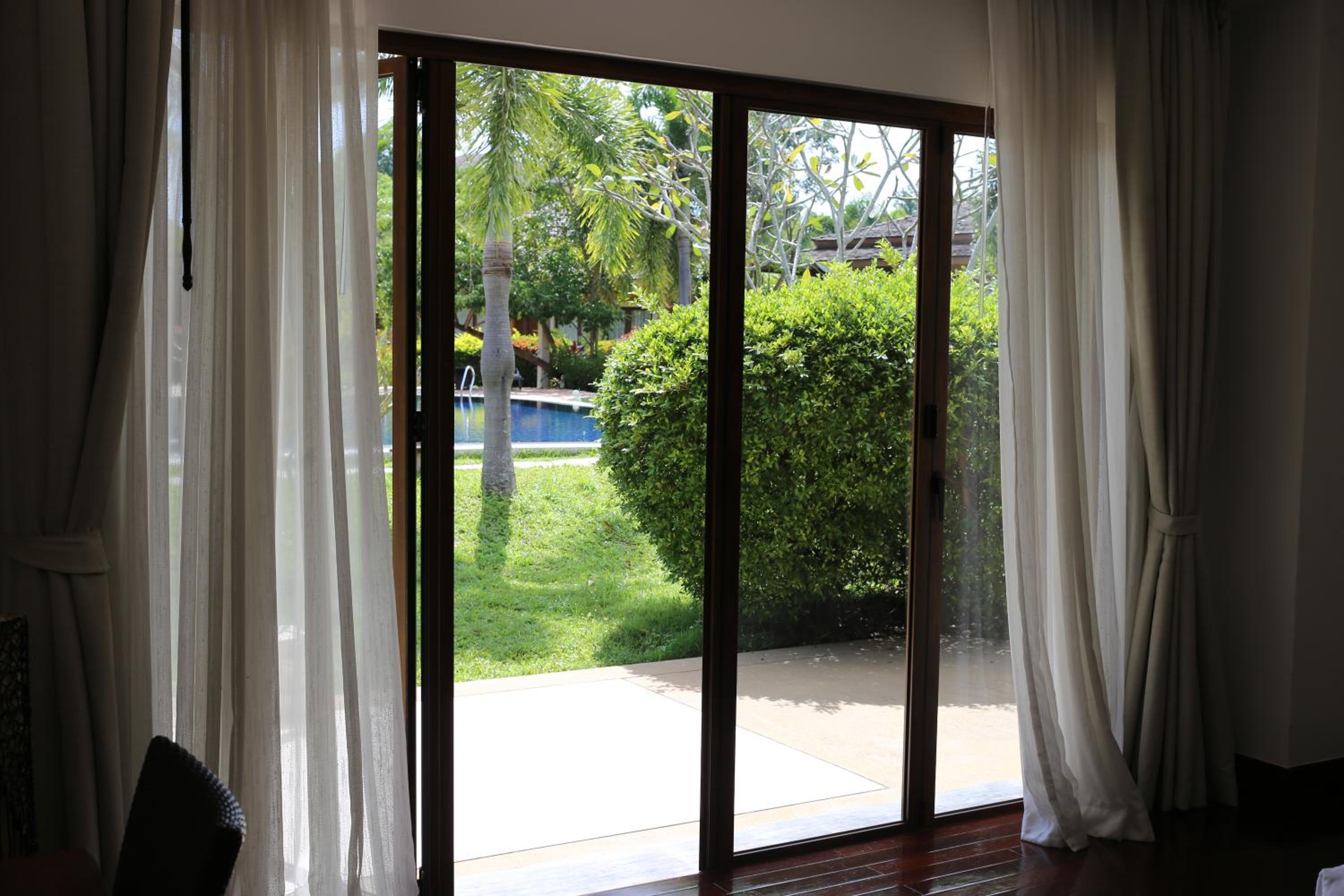Deluxe Beach Suite - Photo 34