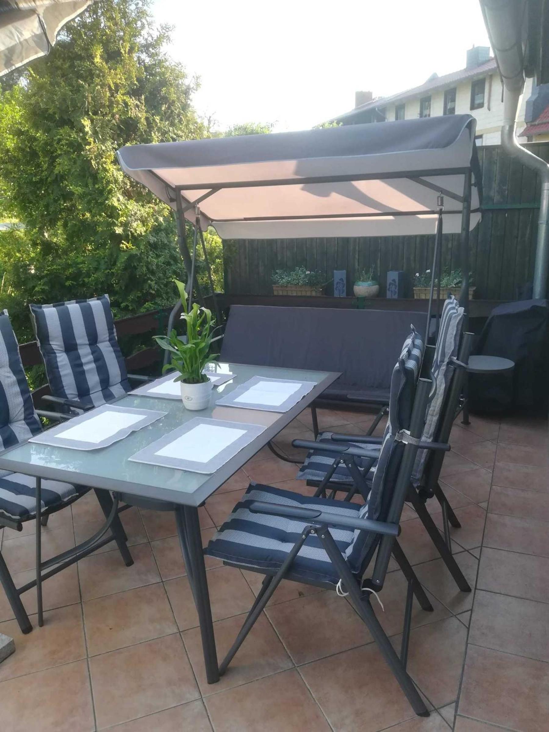 Apartment with Terrace photo 2