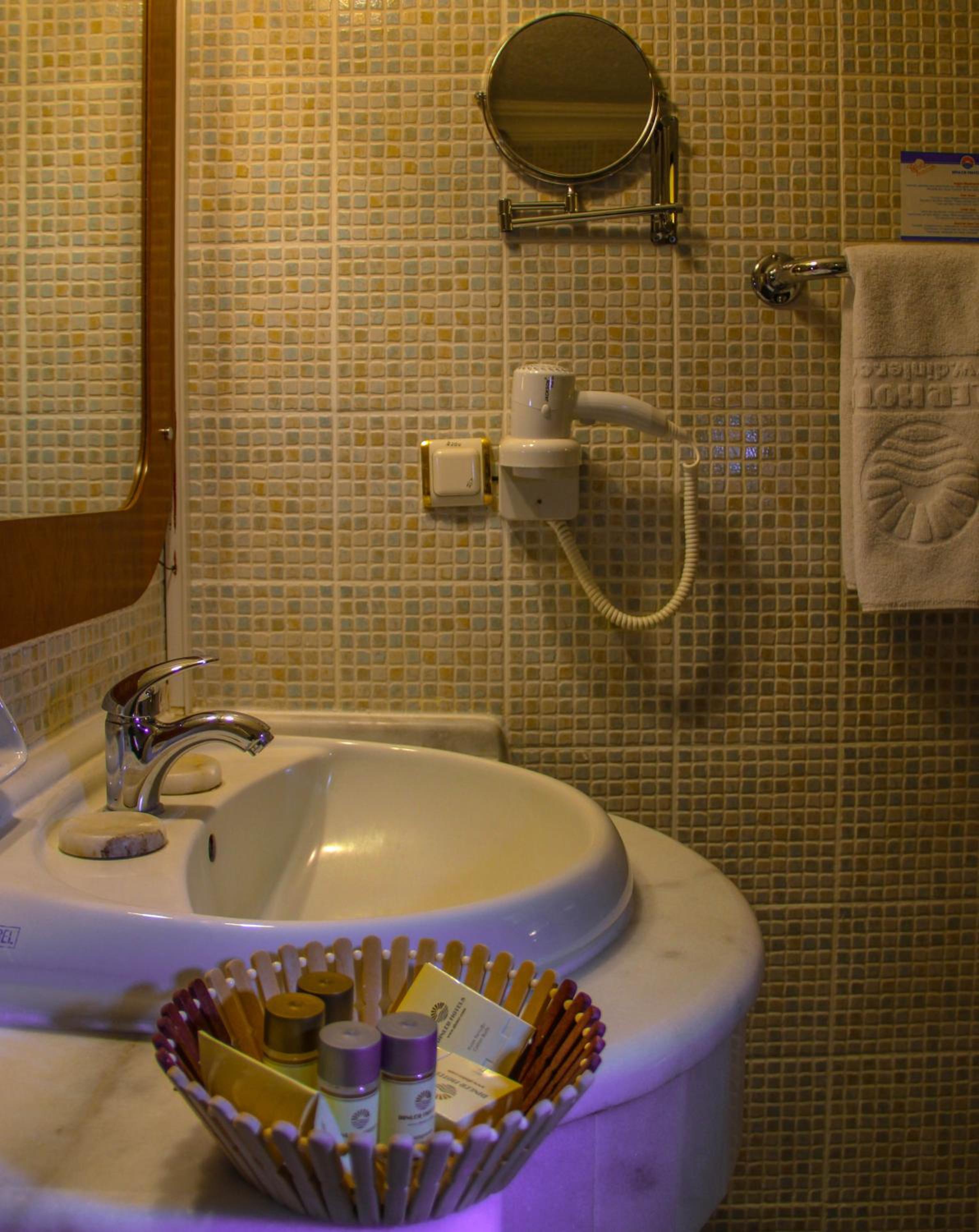 Comfort Double or Twin Room photo 2