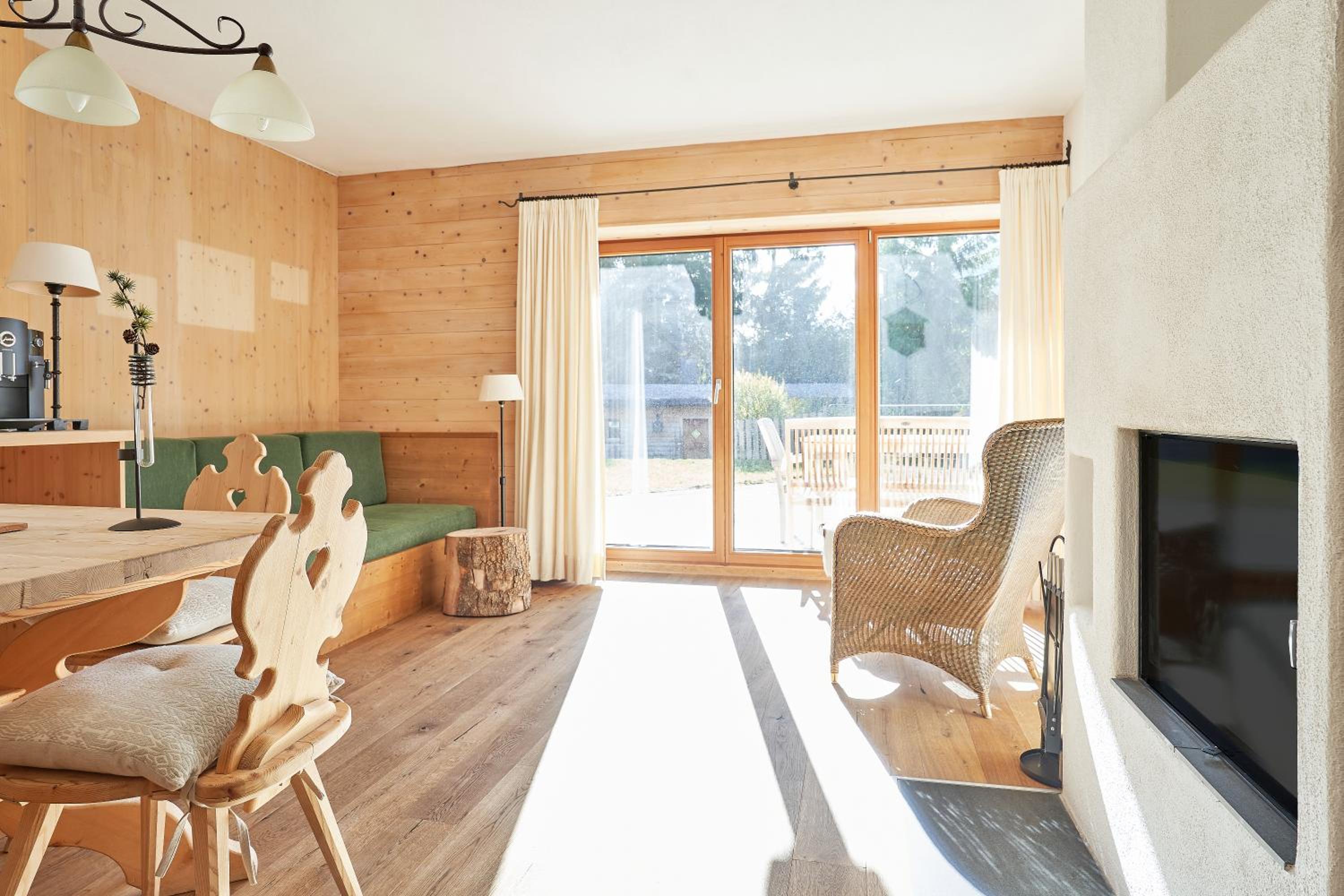 Apartment With Terrace photo 3