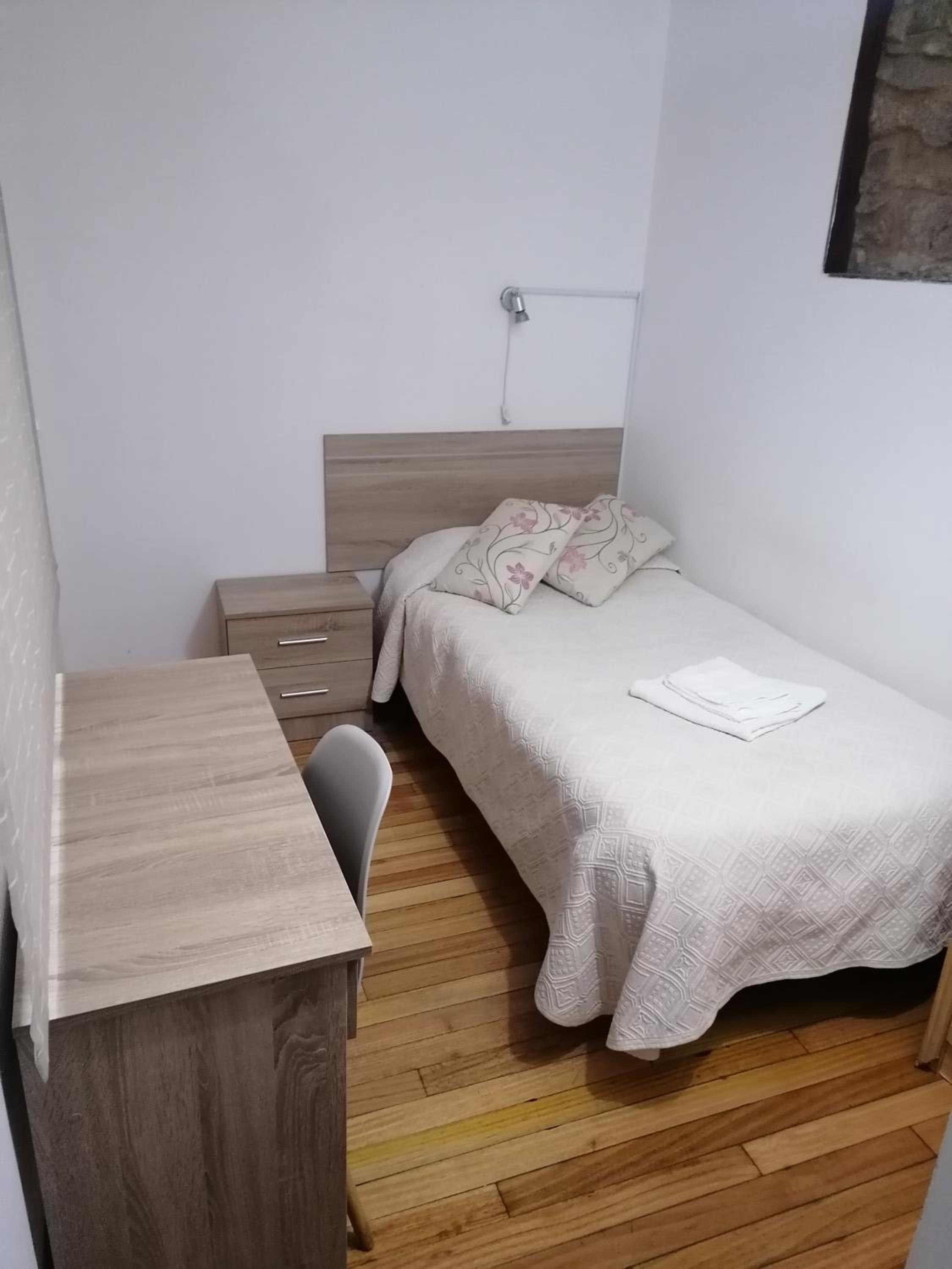 Habitación individual con baño privado