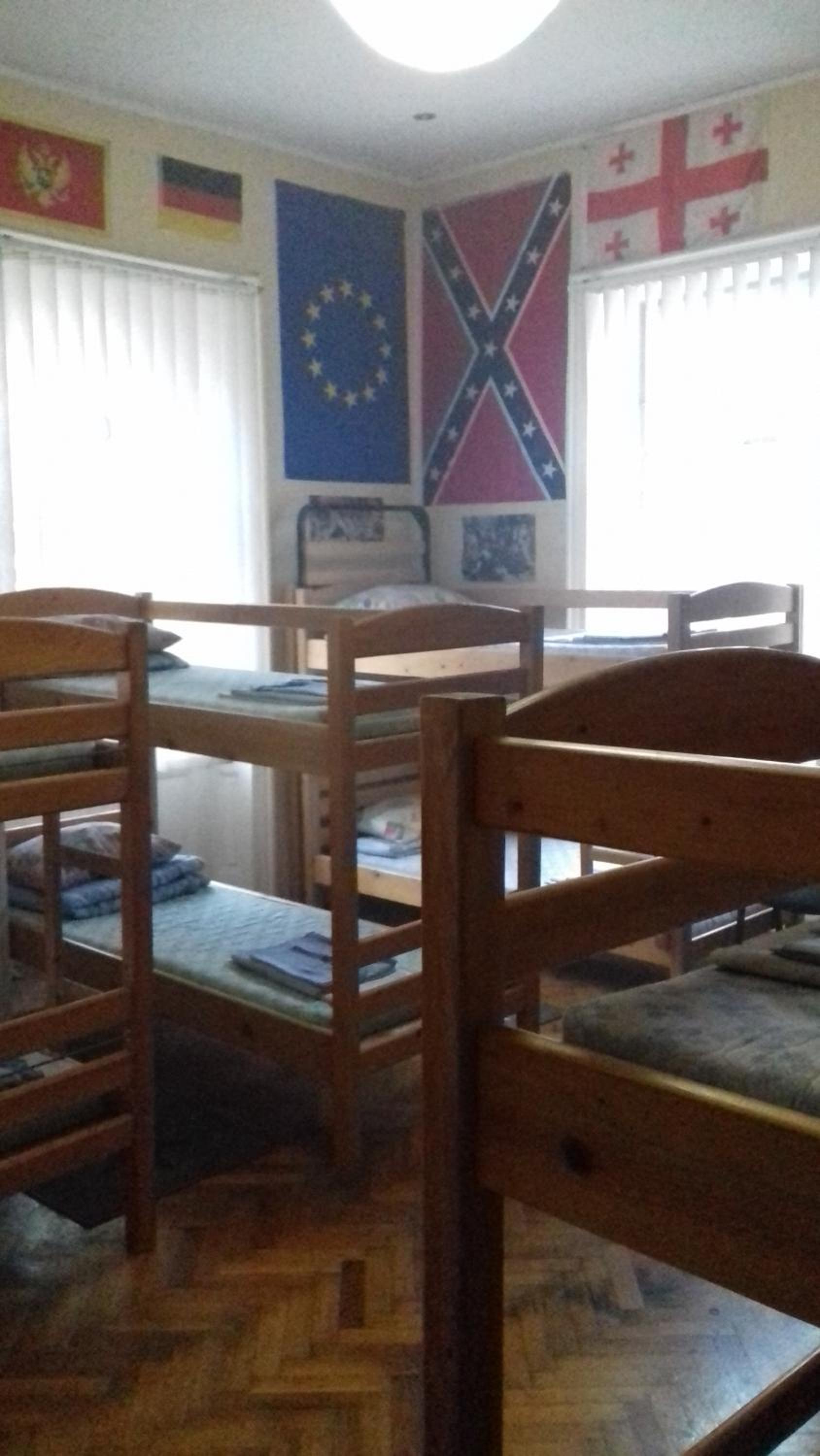 Bed In 10-Bed Mixed Dormitory Room photo 3