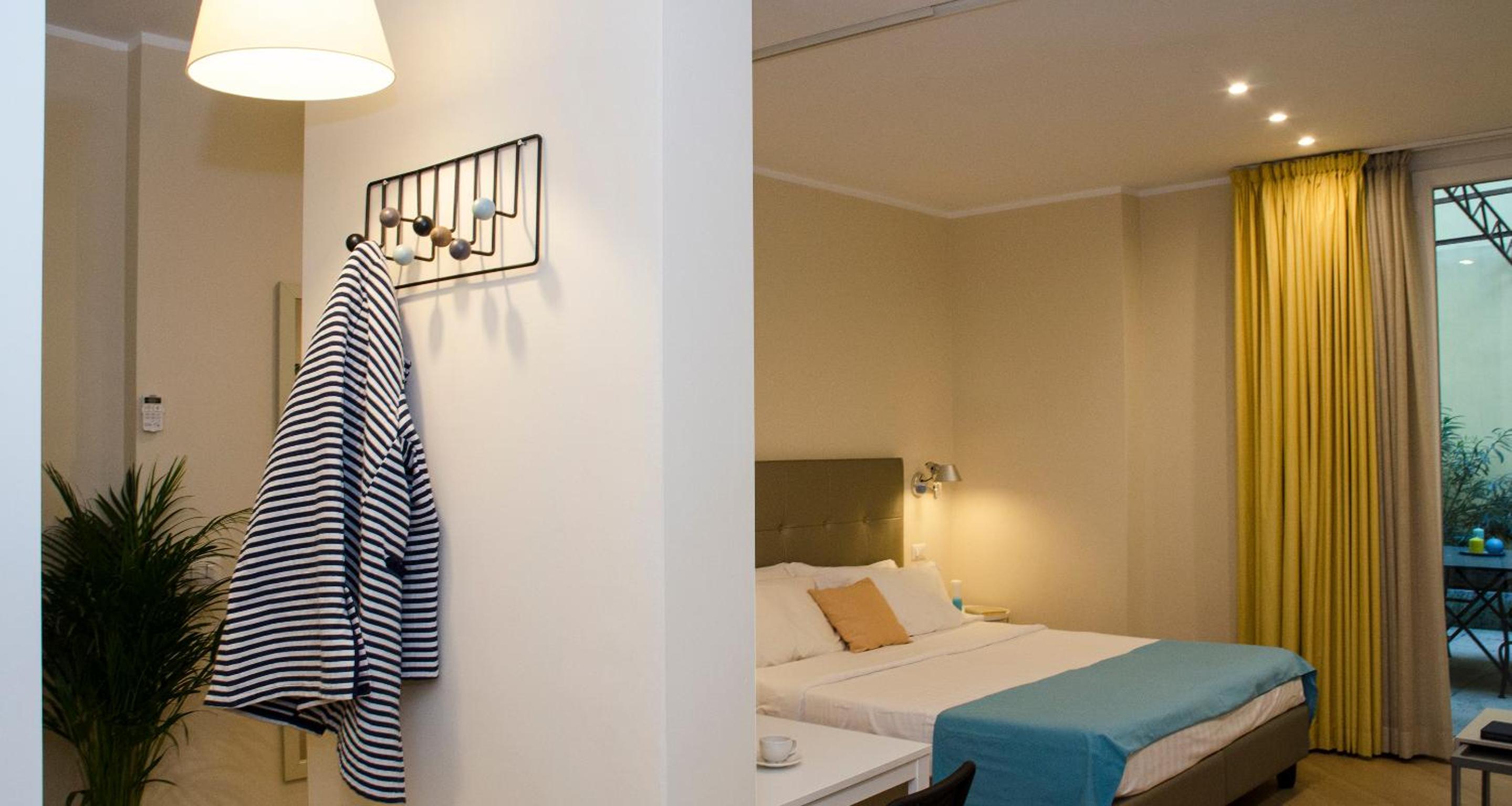 Suite with Terrace - Photo 22