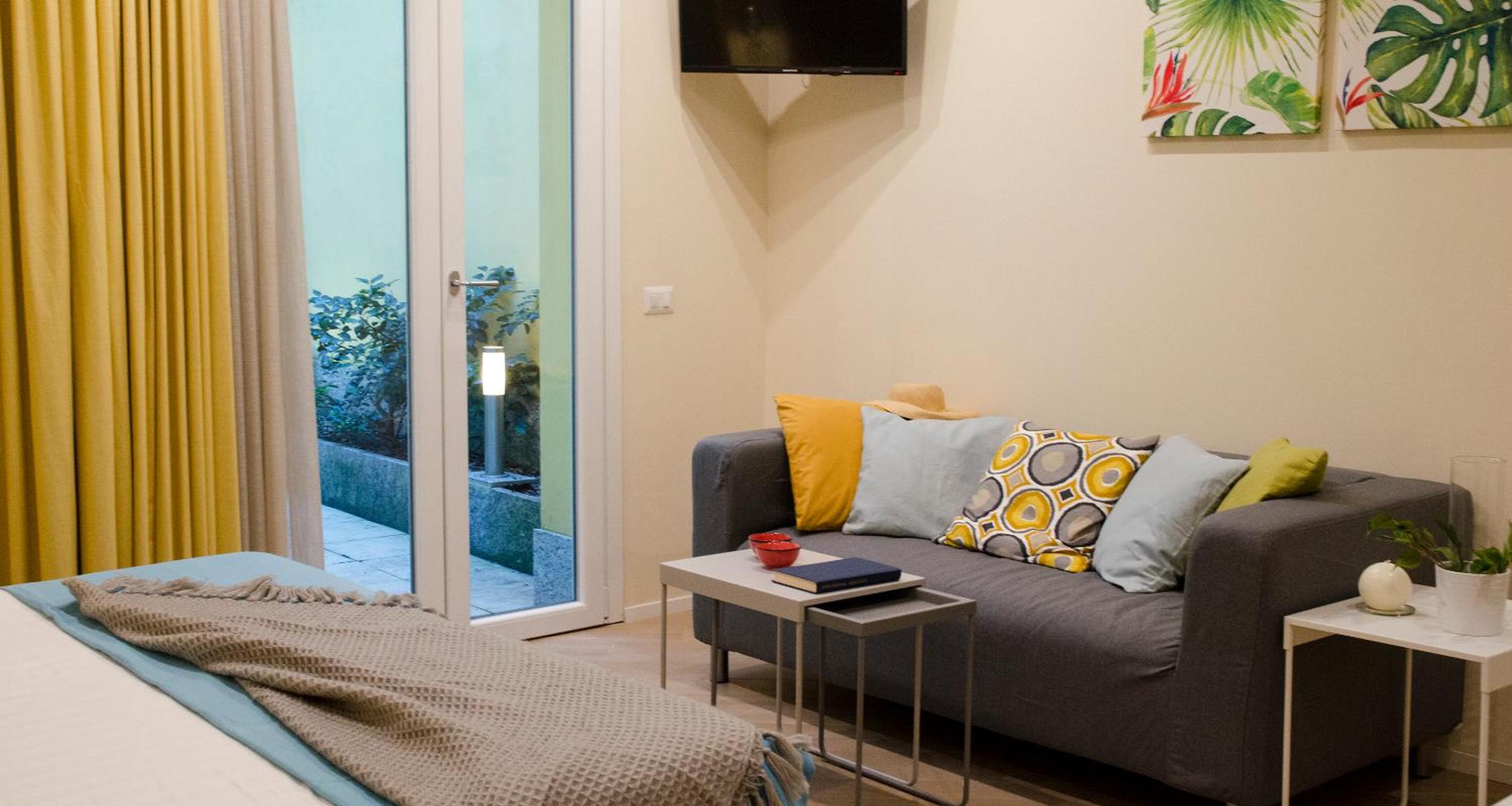 Suite with Terrace - Photo 1