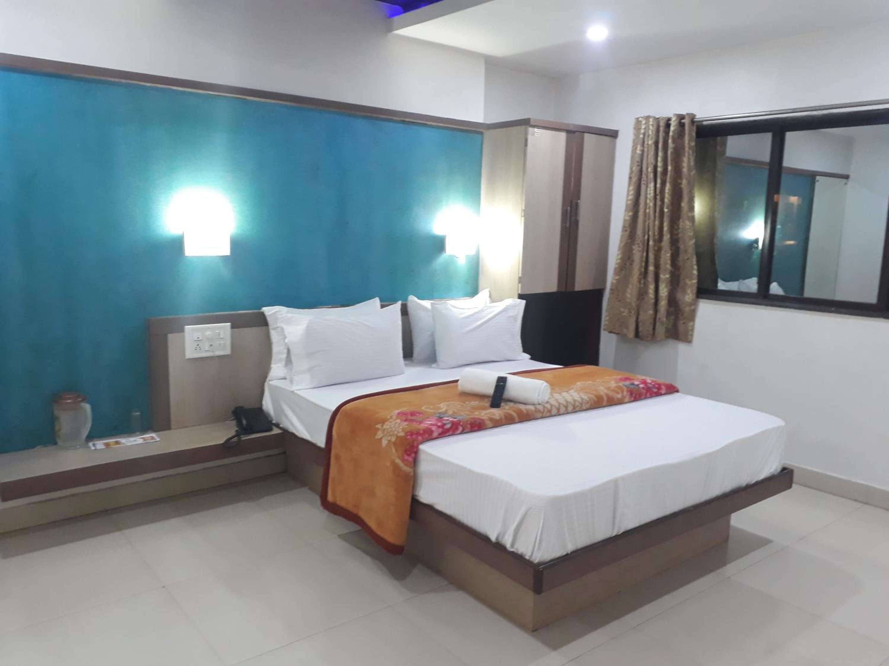 Standard Double Room Ac - Photo 4