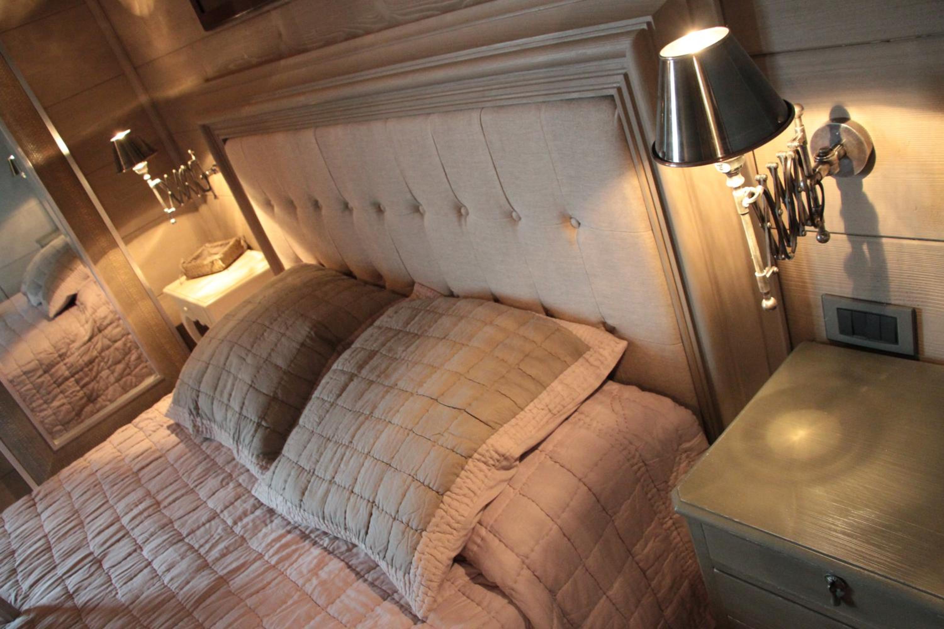 Double Room - Photo 3