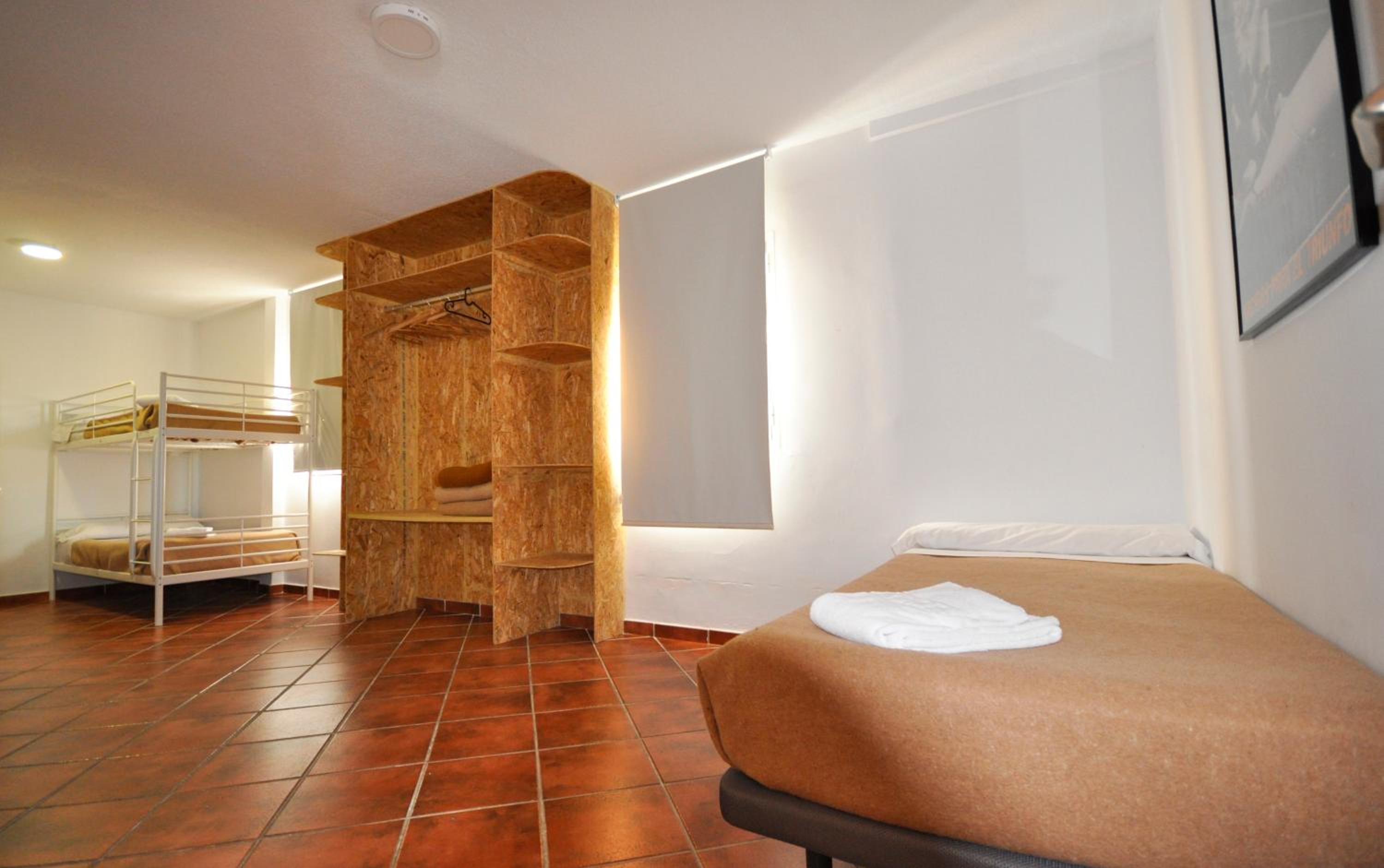 Two-Bedroom Apartment (8 Adults) photo 3