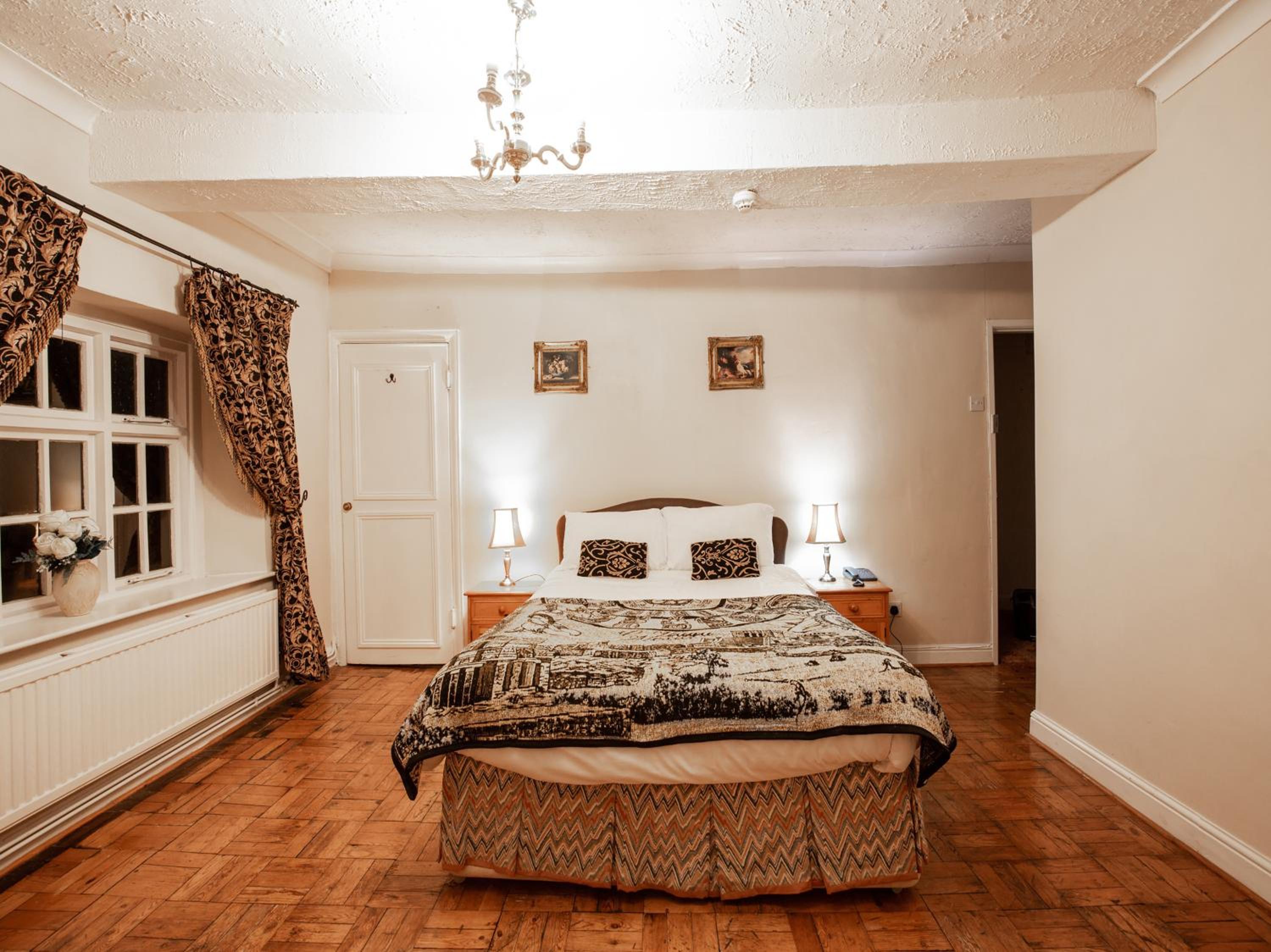 Superior Double Room - Photo 1