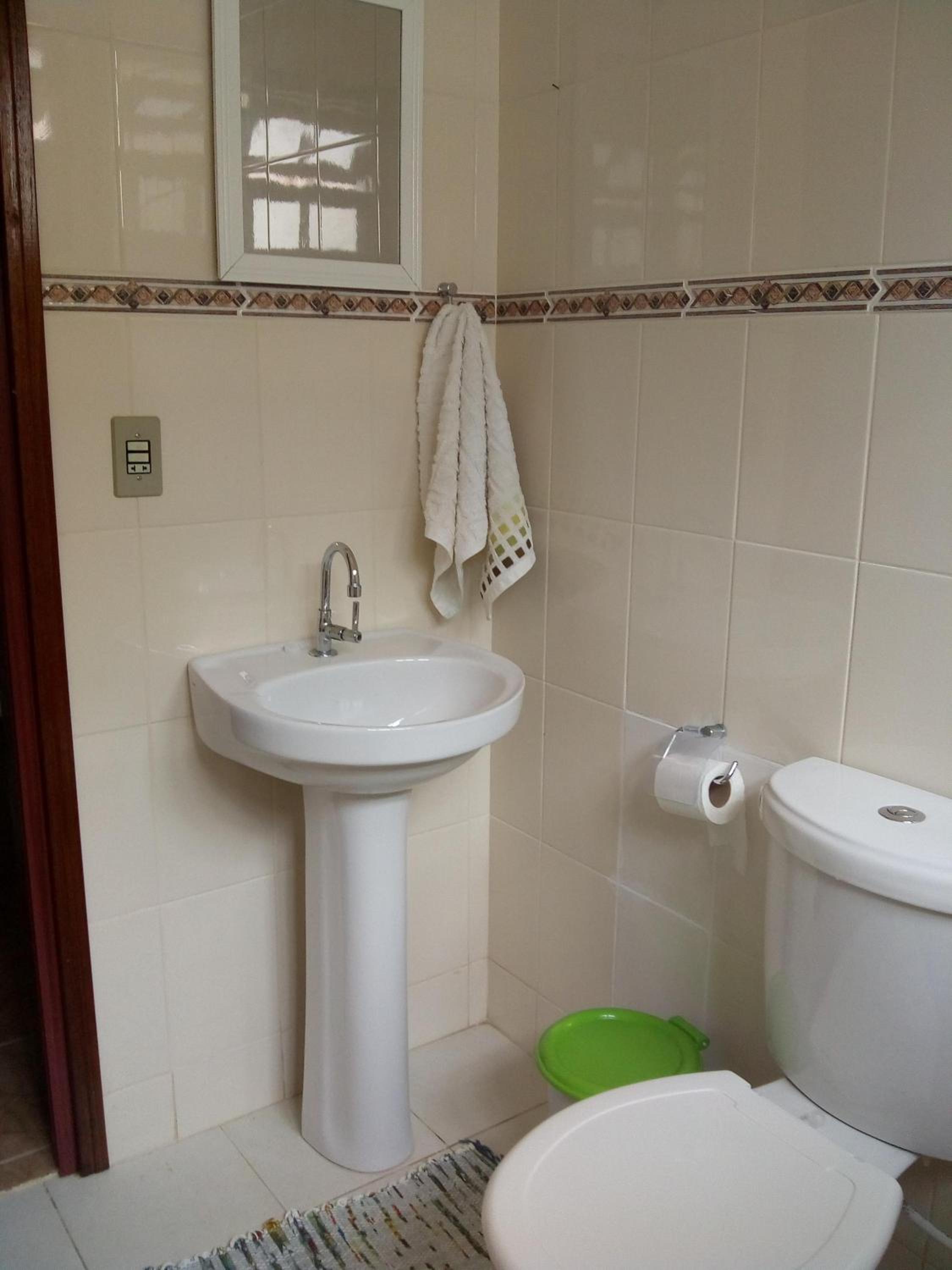 Standard Suite - Photo 2