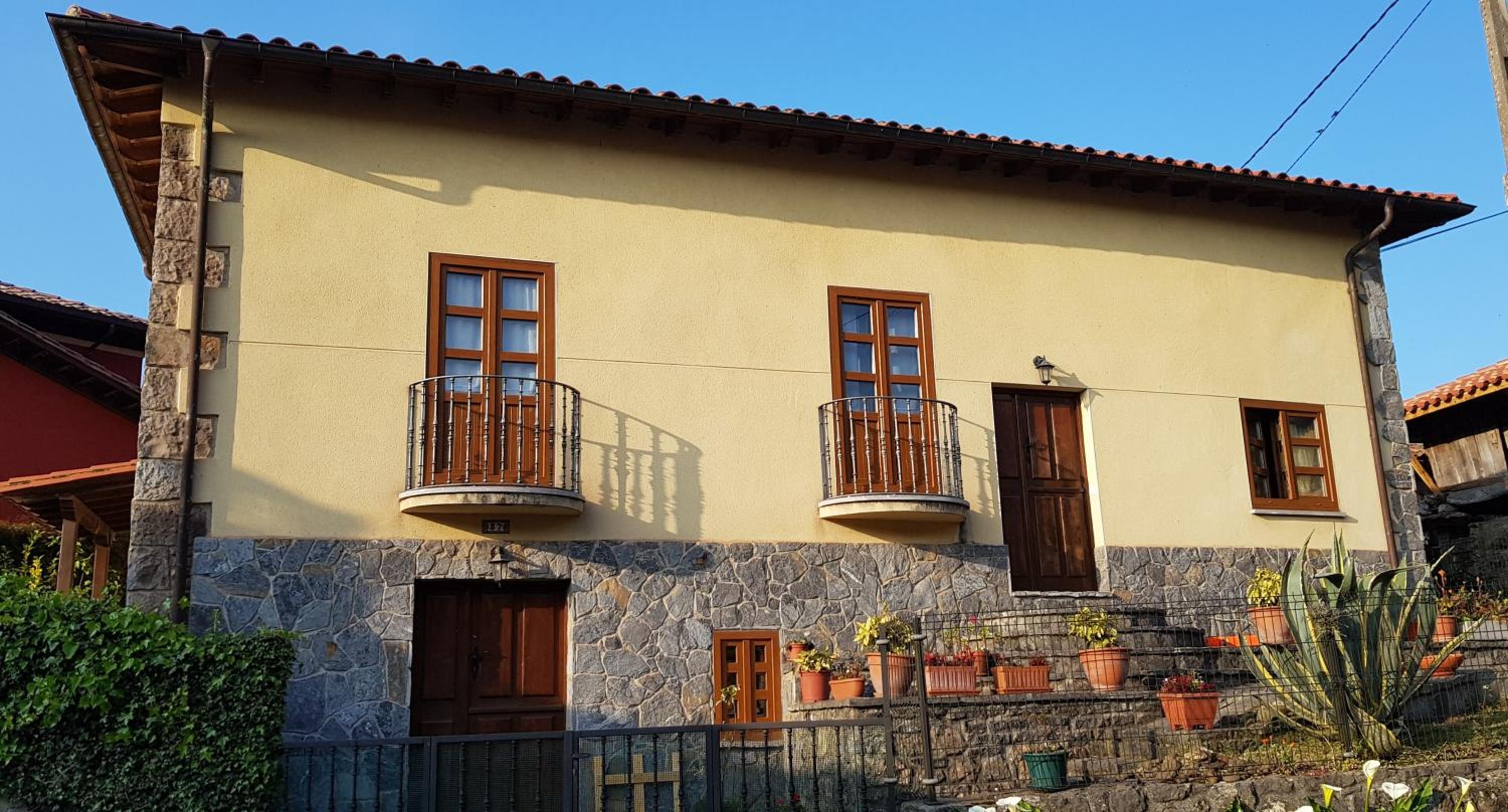 Casa de cuatro habitaciones