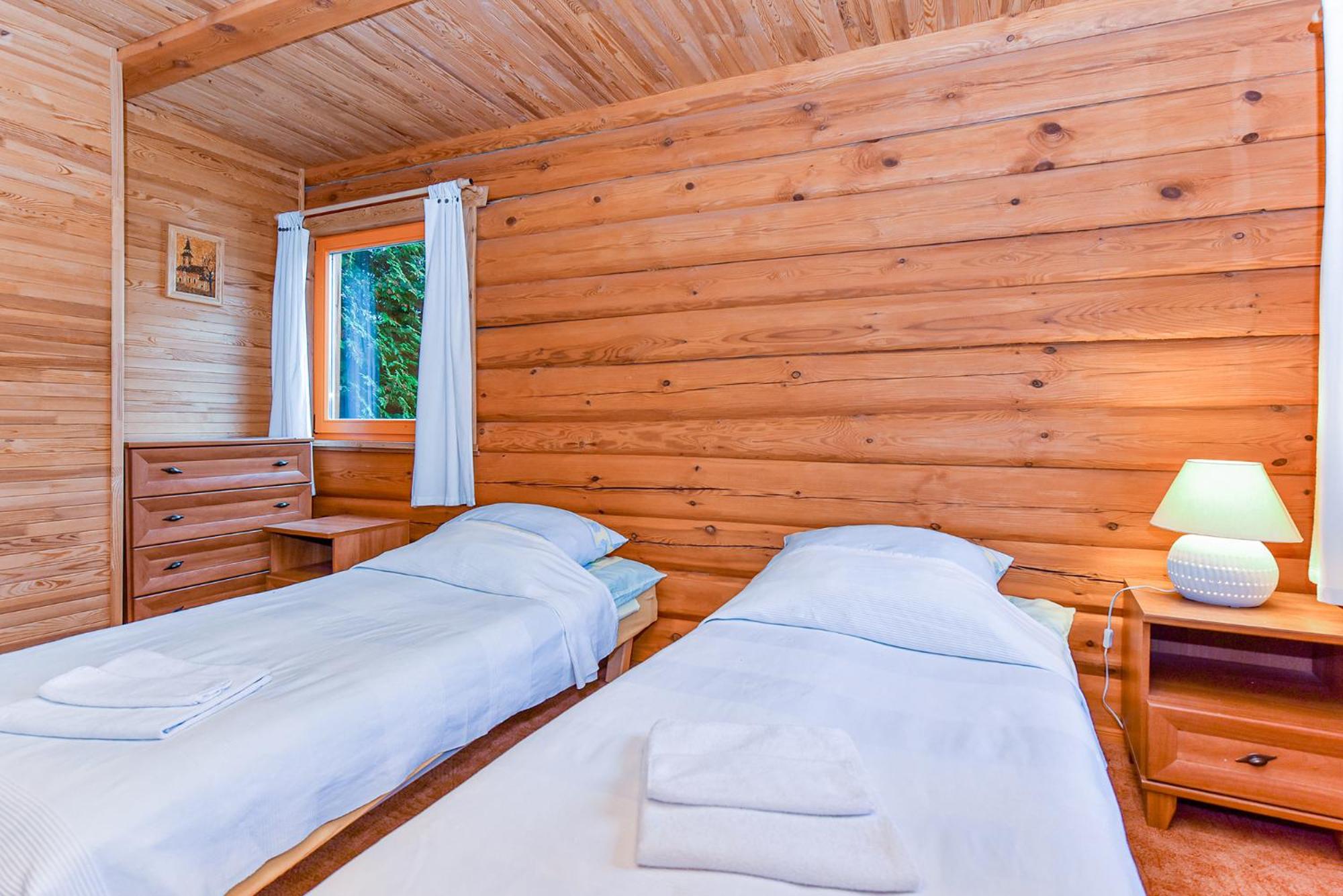 Two-Bedroom House - Photo 10