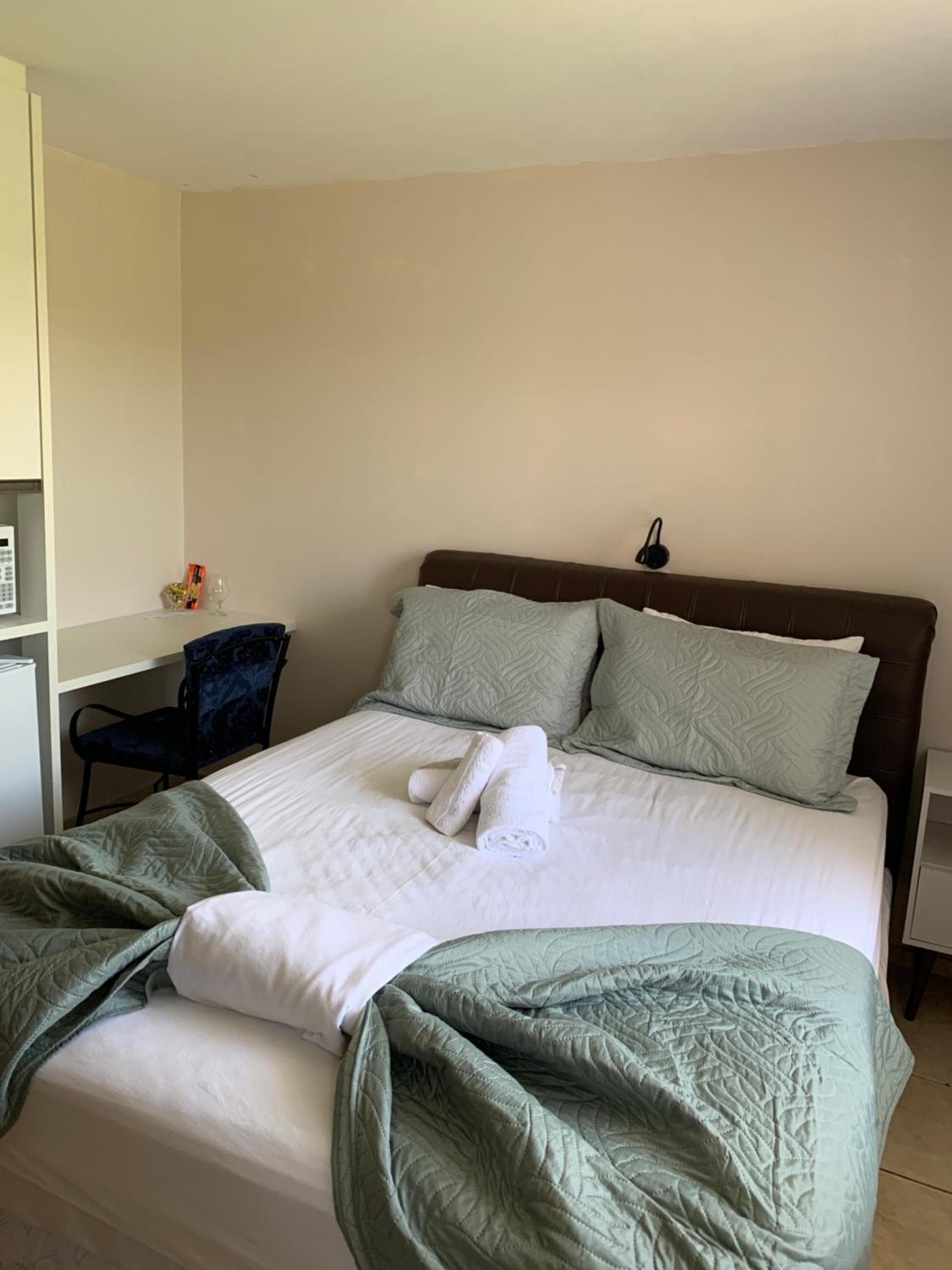 Deluxe Queen Room