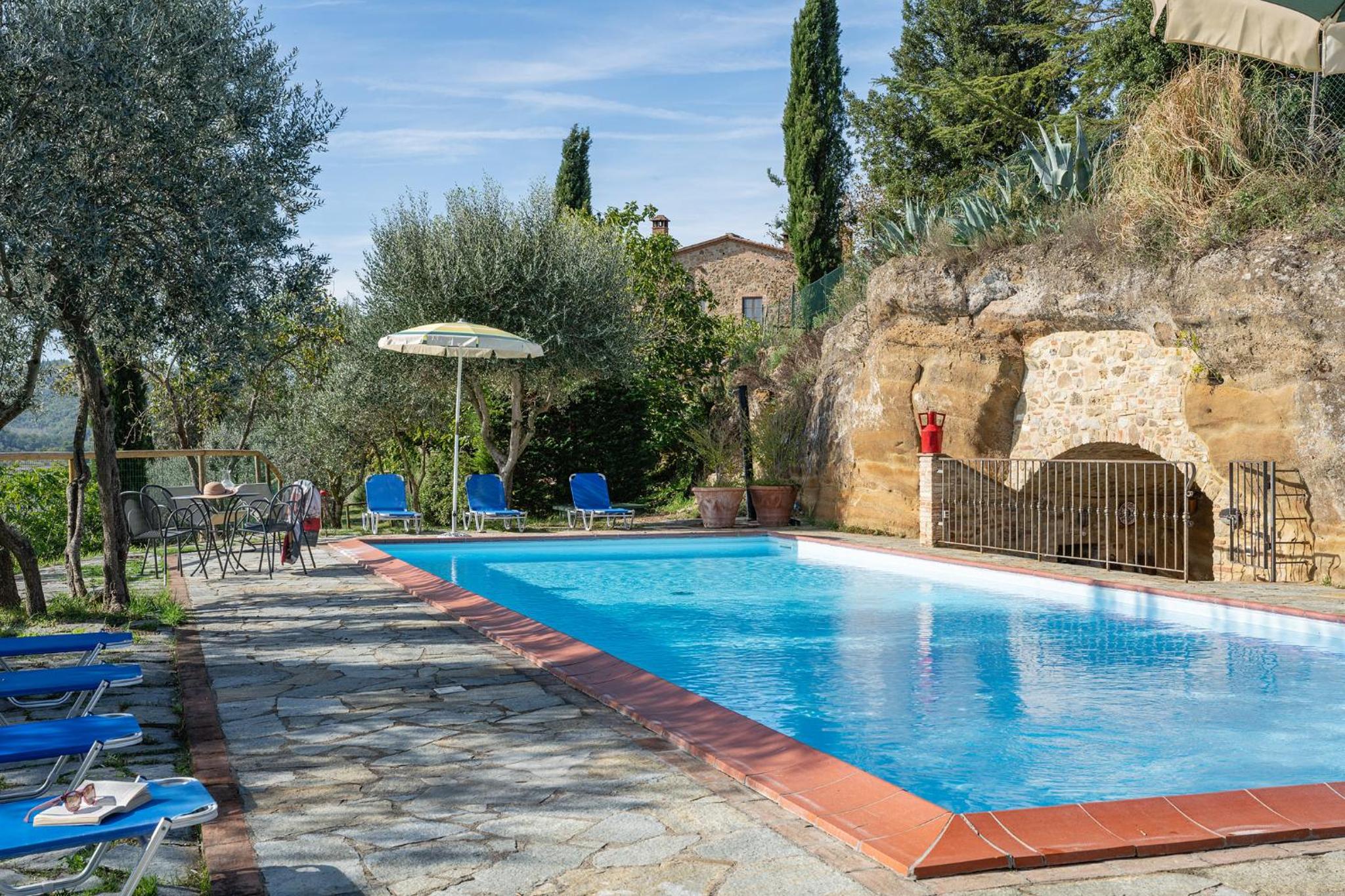Villa photo 2