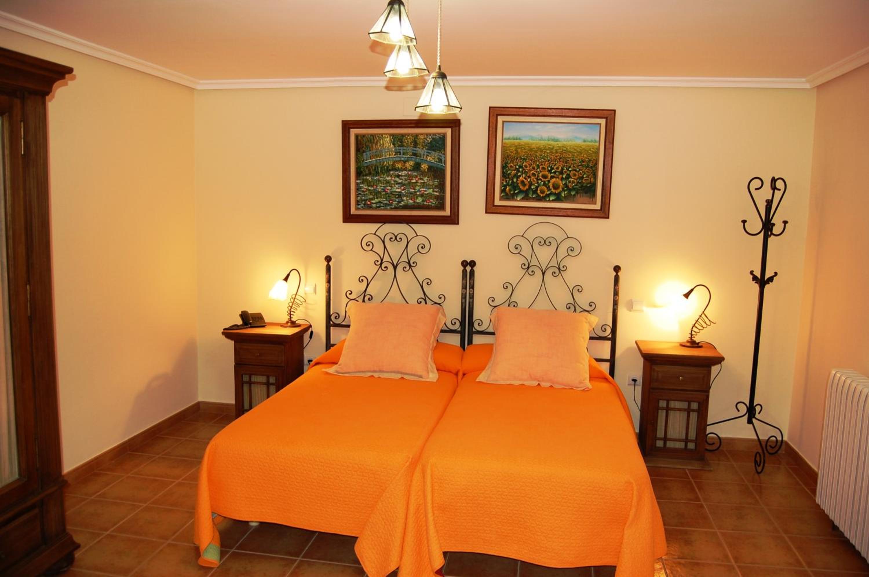 Habitación Doble o con Dos Camas