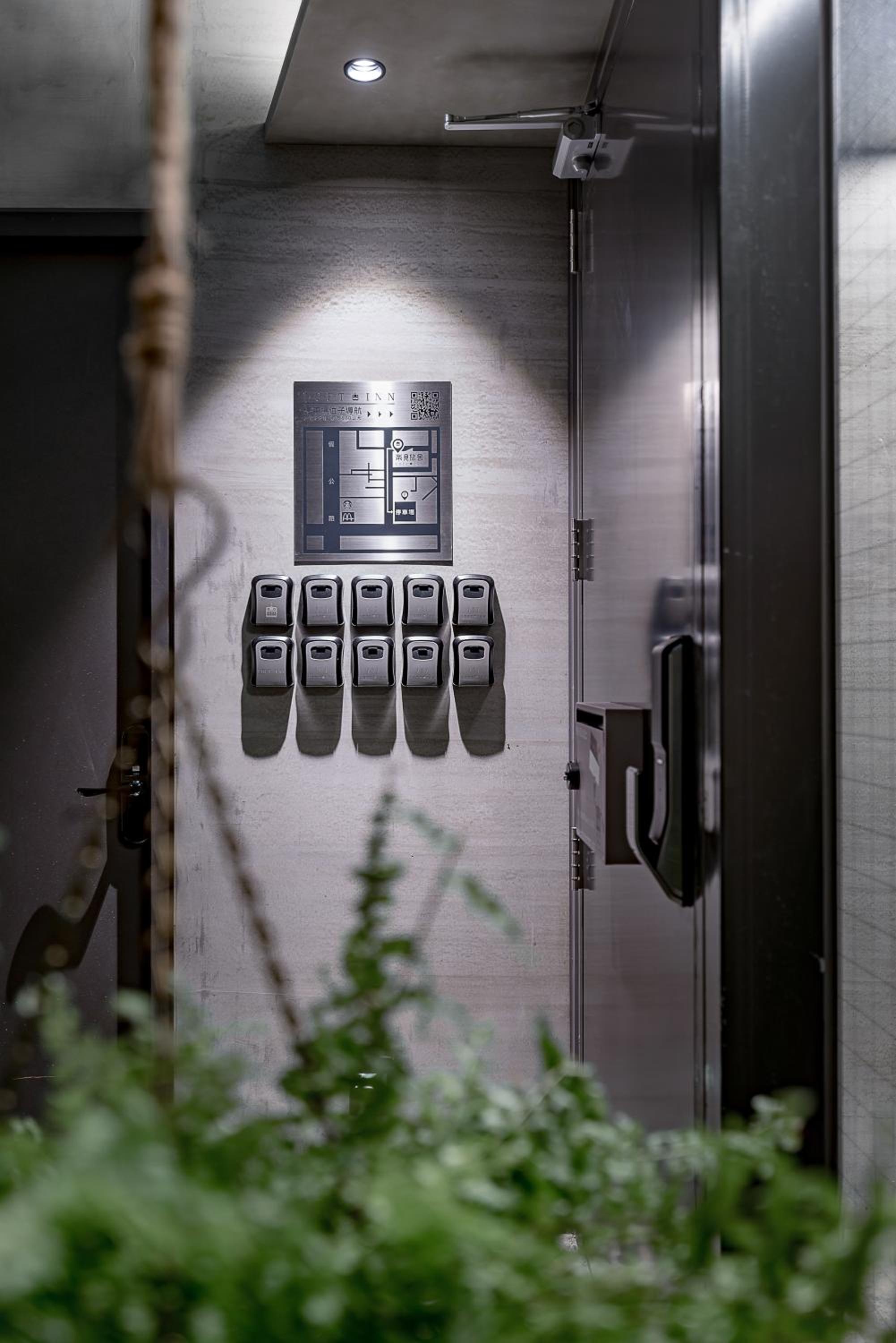 Quadruple Room - Photo 18
