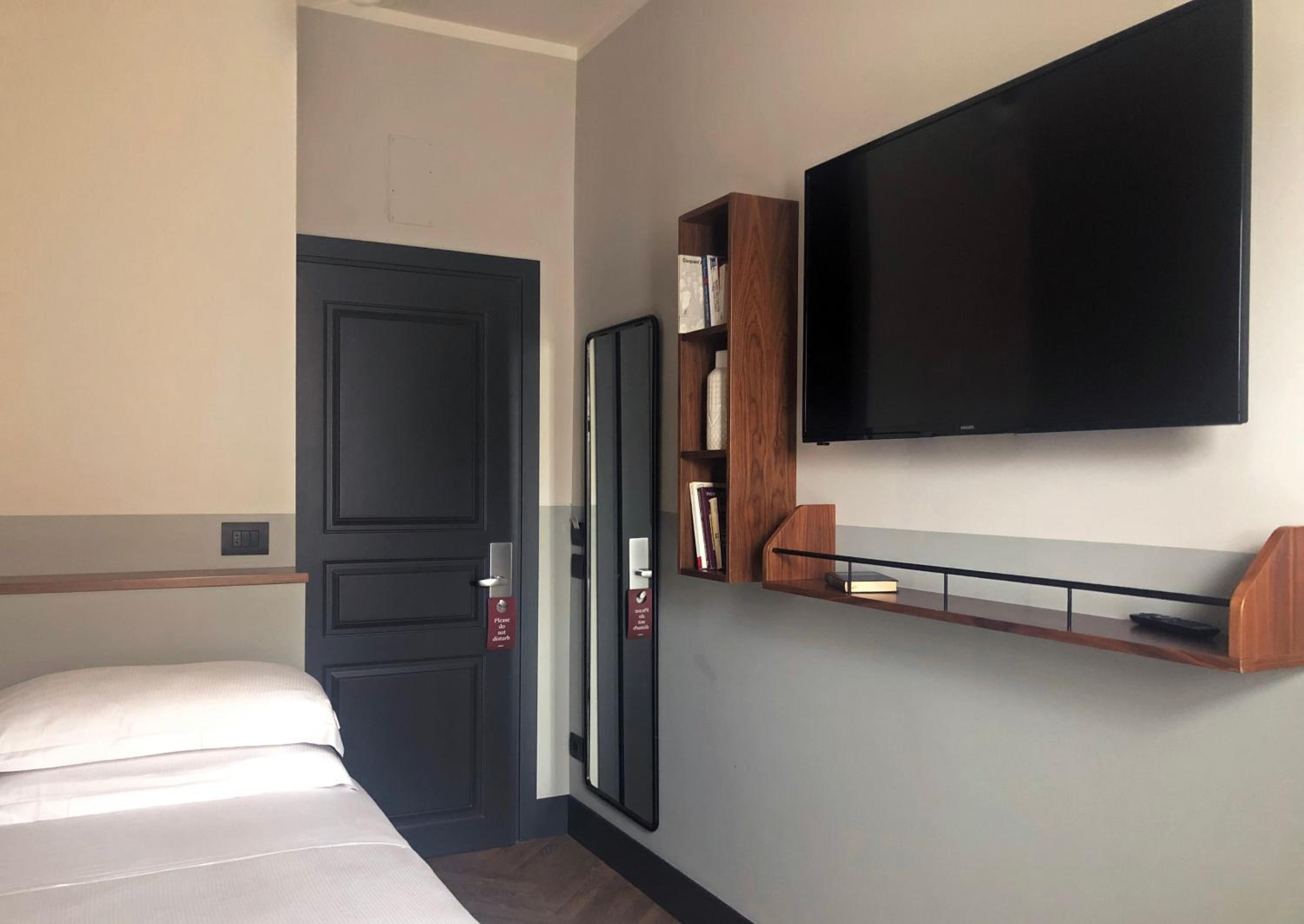 Single Room photo 1