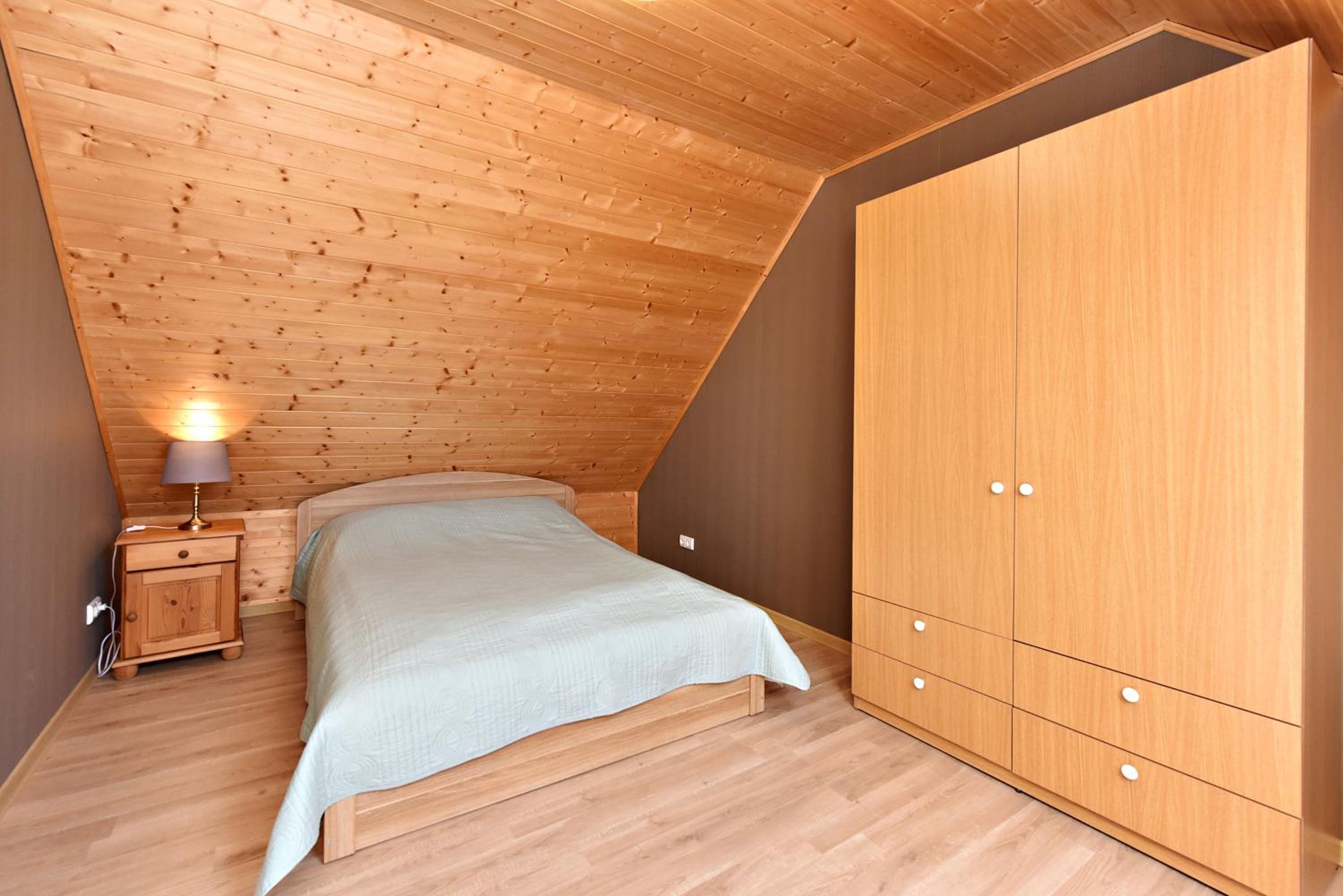 Two-Bedroom Cottage - Photo 12