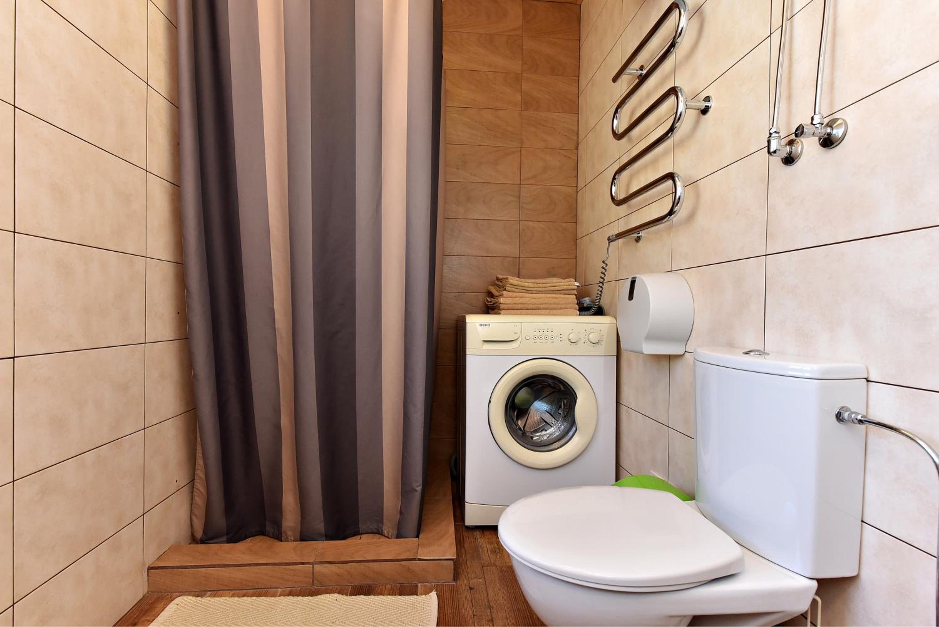 Two-Bedroom Cottage - Photo 7