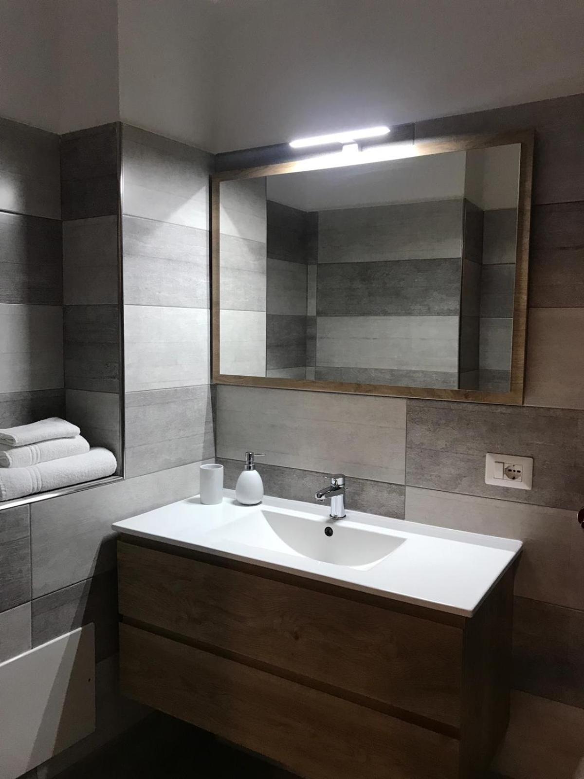 Superior Double Room - Photo 2