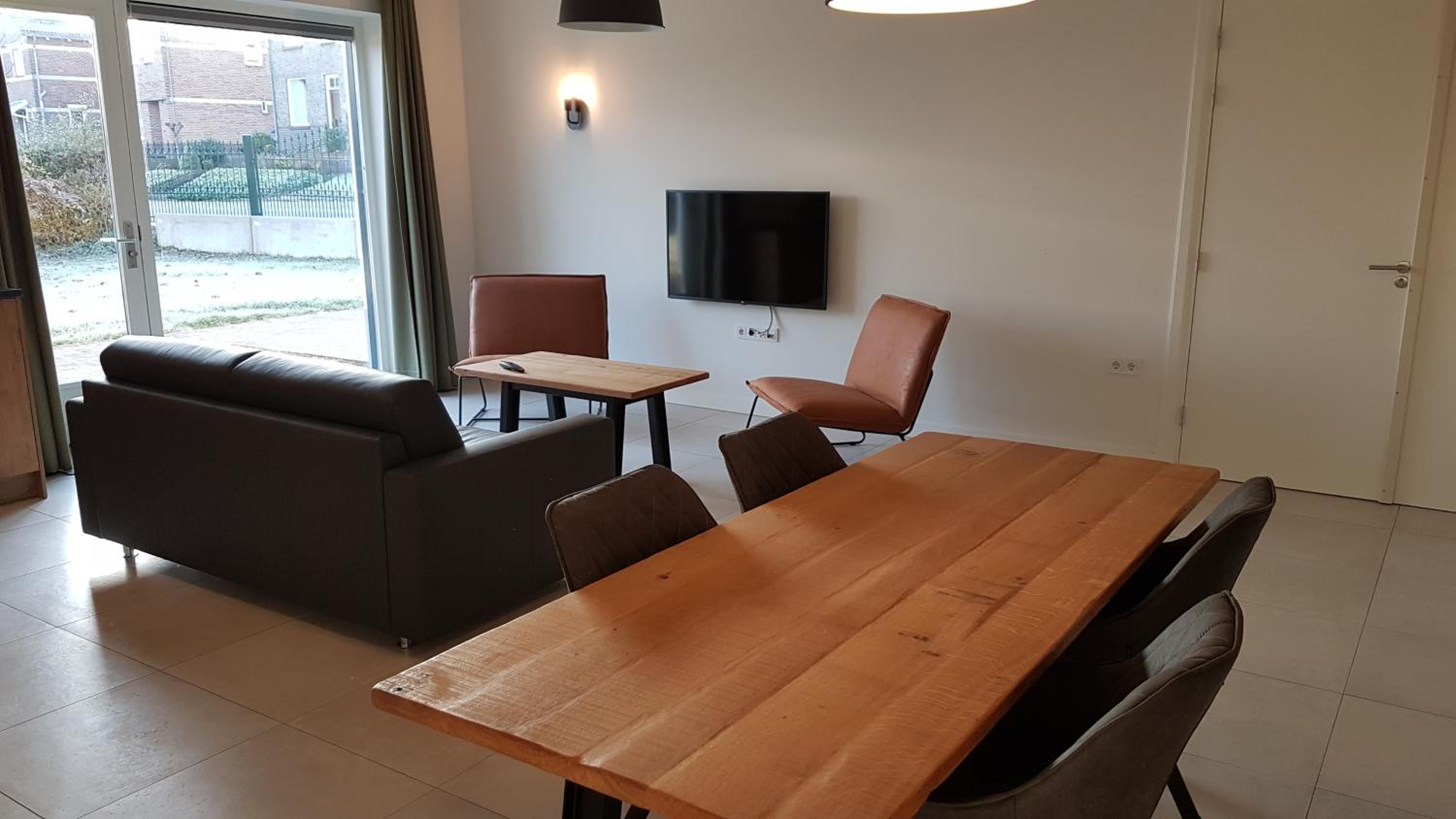 Apartment - Ground Floor photo 1