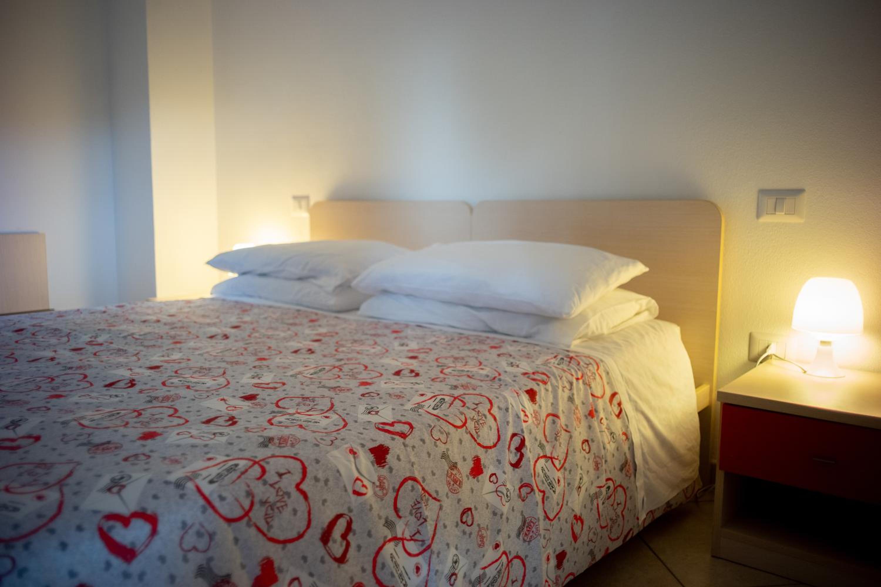 Deluxe Double or Twin Room photo 1