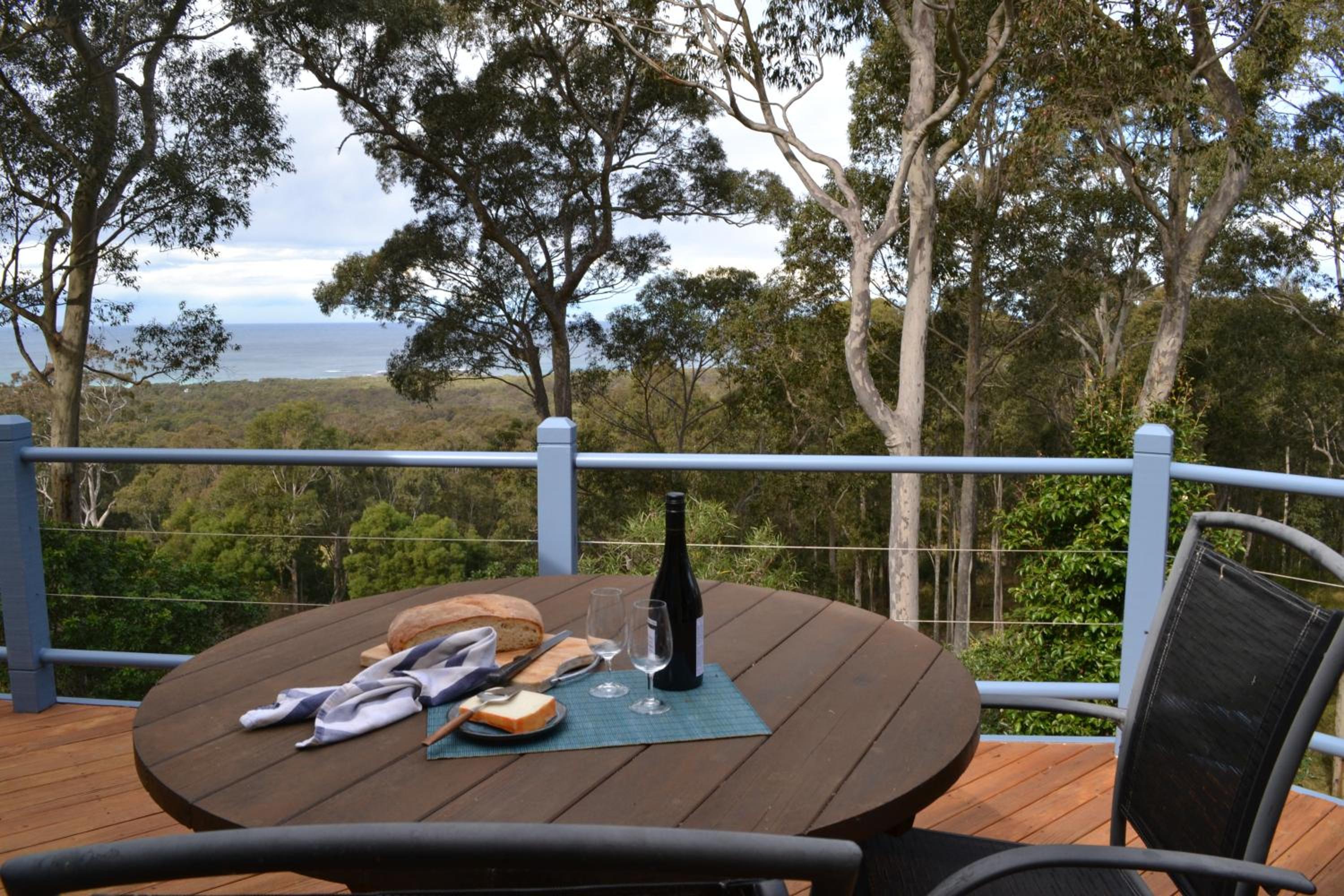 Cottage with Sea View - Boobook Cottage photo 2
