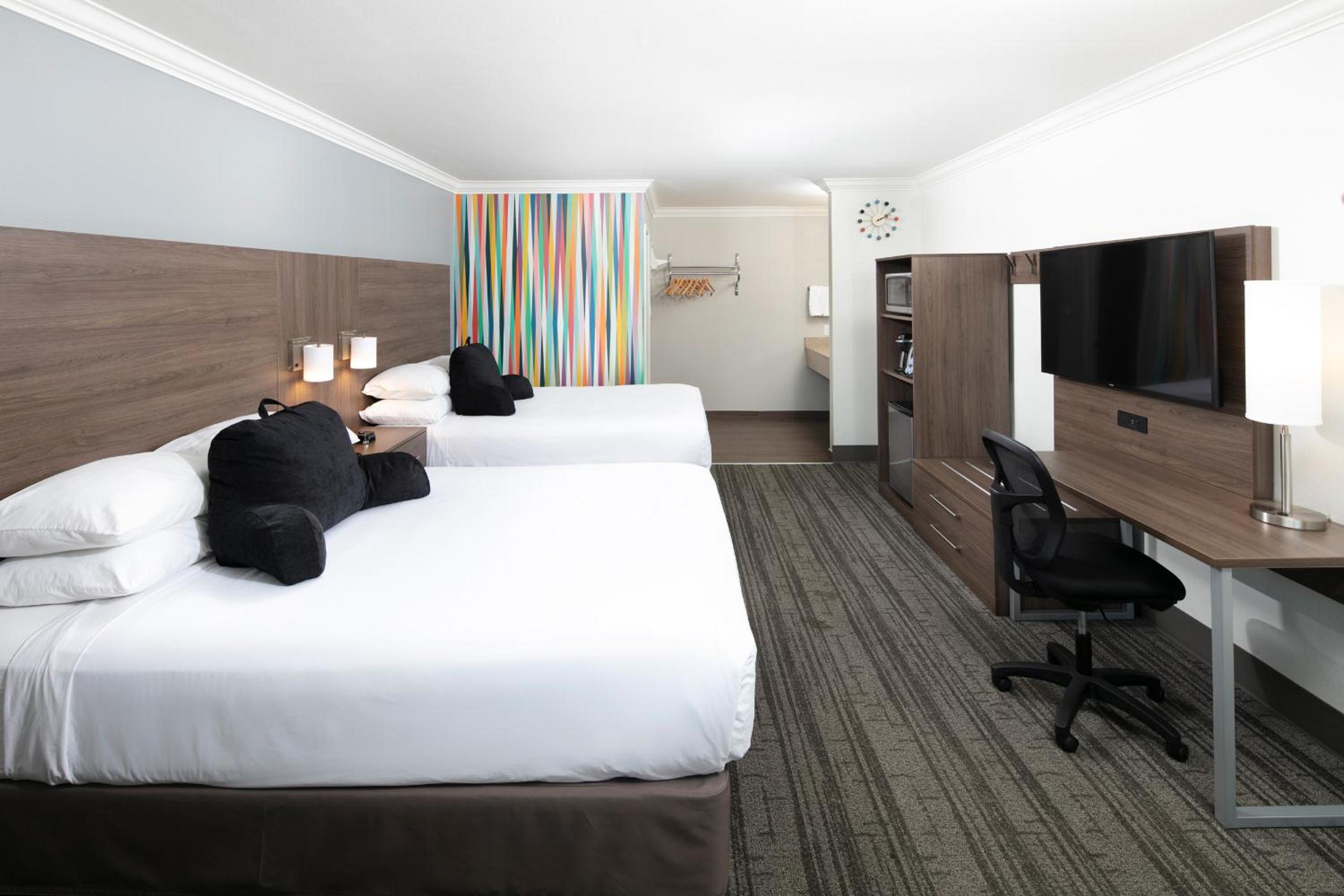 Queen Room with Two Queen Beds - Non-Smoking at Signature Temecula in Temecula