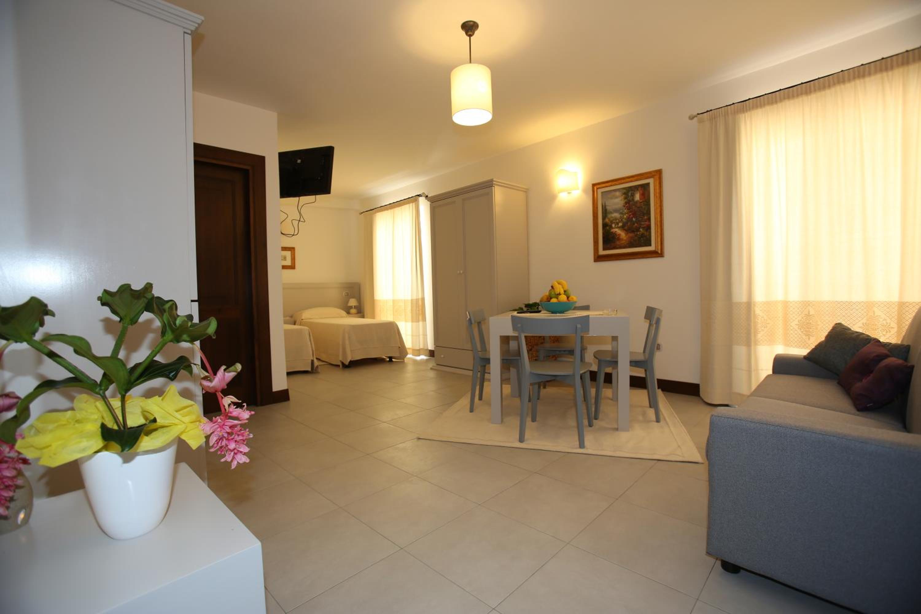 Junior Suite - Photo 1