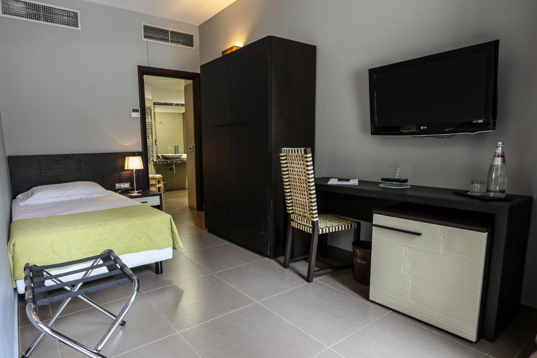 Single Room