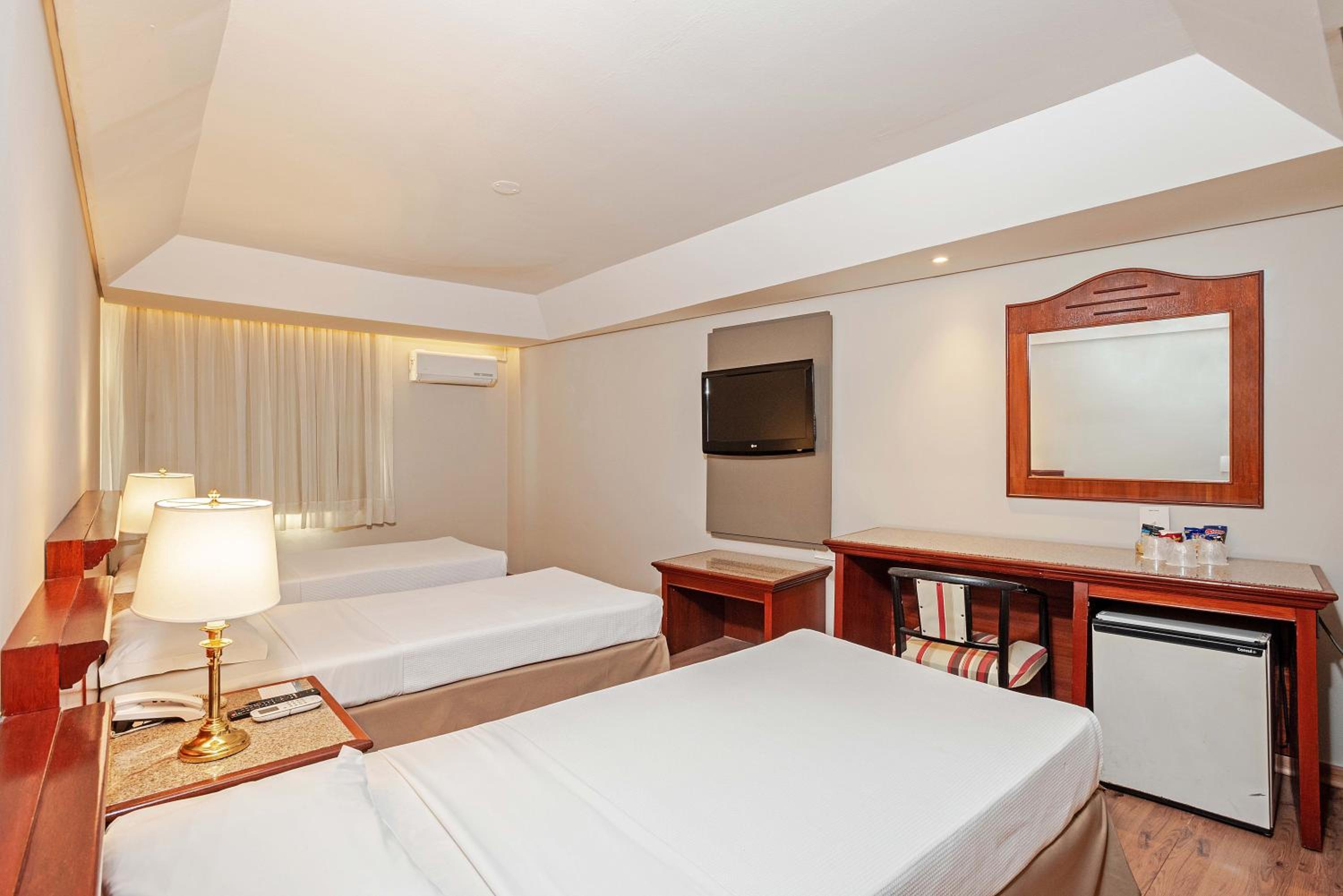 Standard Triple Room - Photo 6
