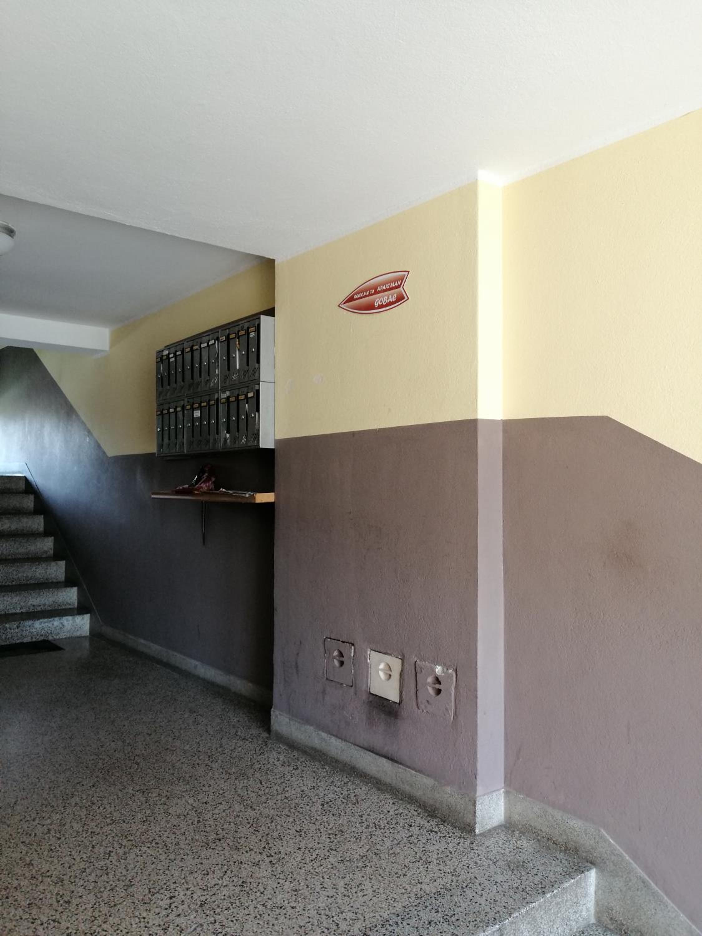 One-Bedroom Apartment - Photo 23