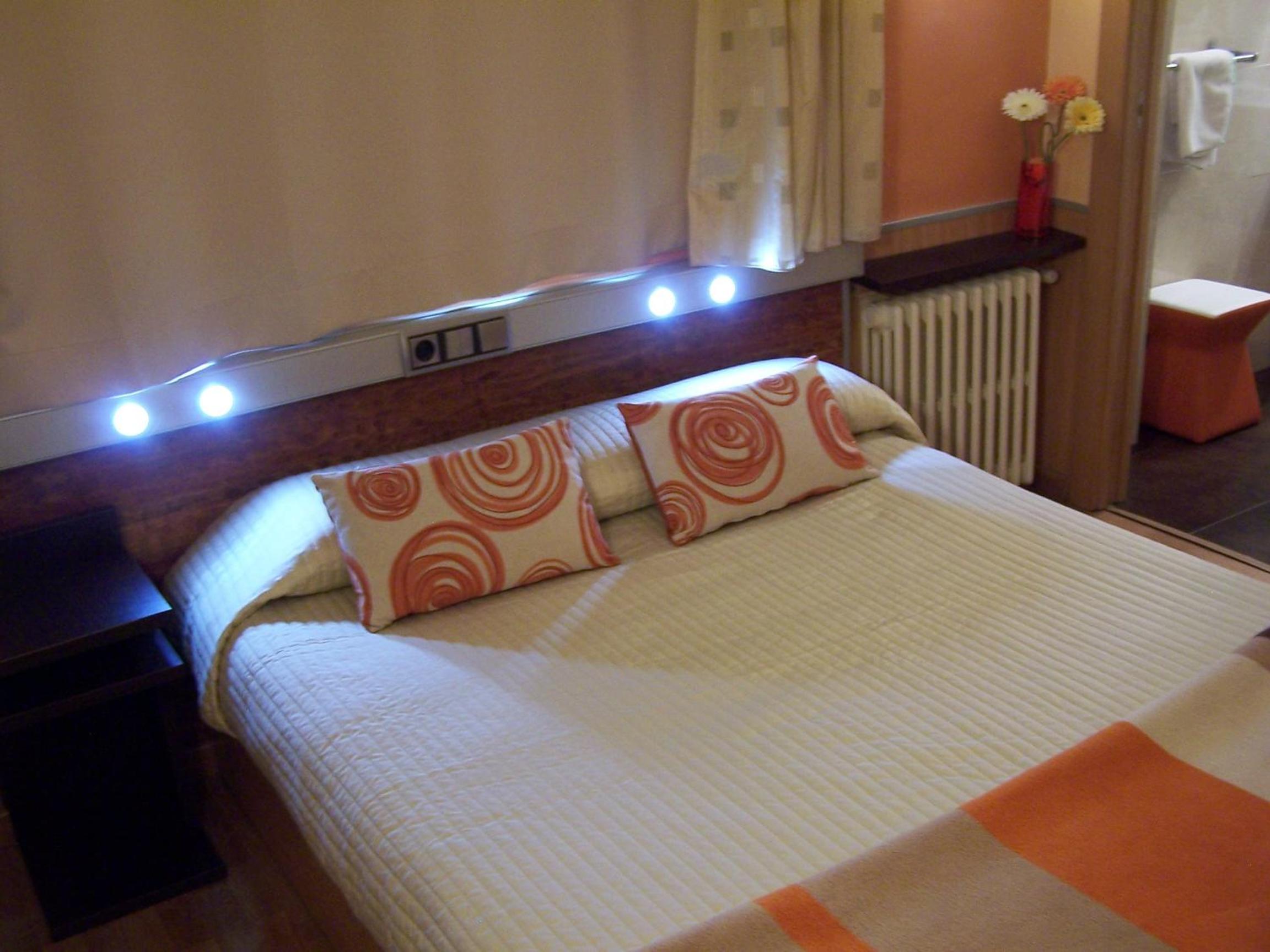 Basic Double Room - Photo 6